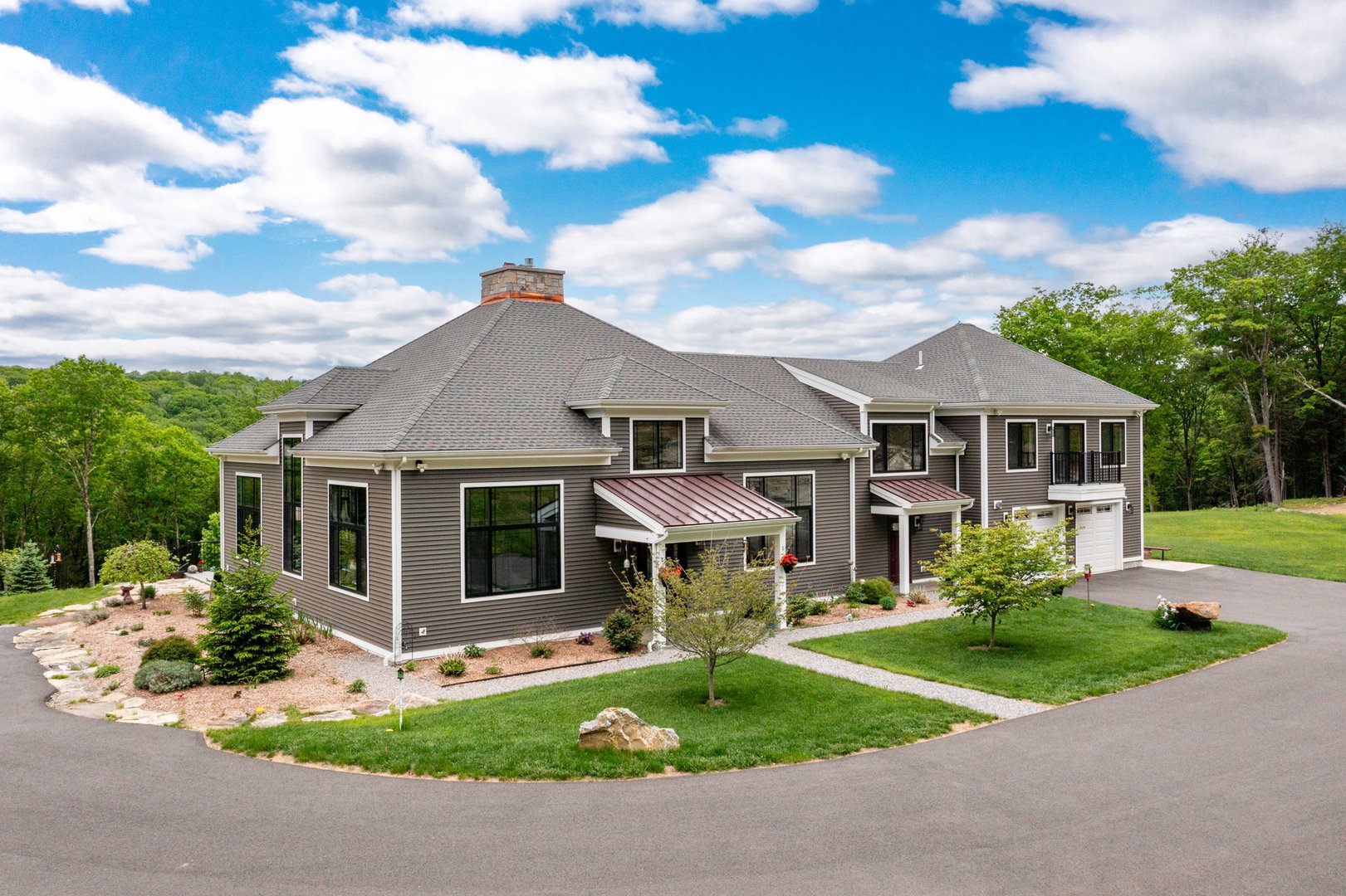 2540 Norfolk Road Photo 3