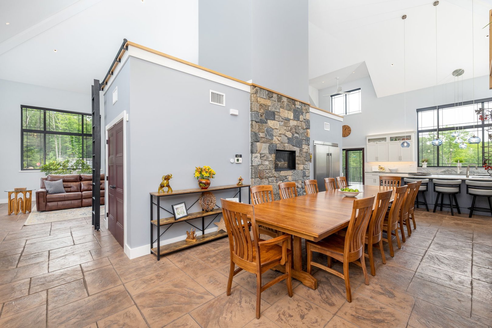 2540 Norfolk Road Photo 6