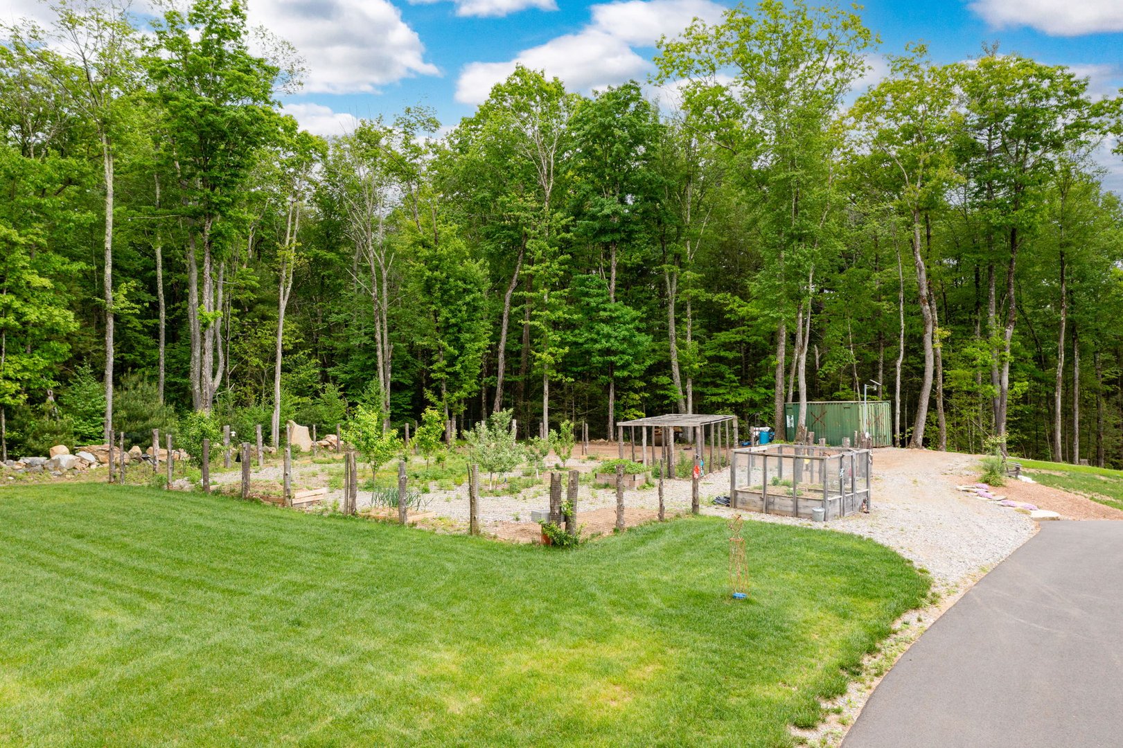 2540 Norfolk Road Photo 32