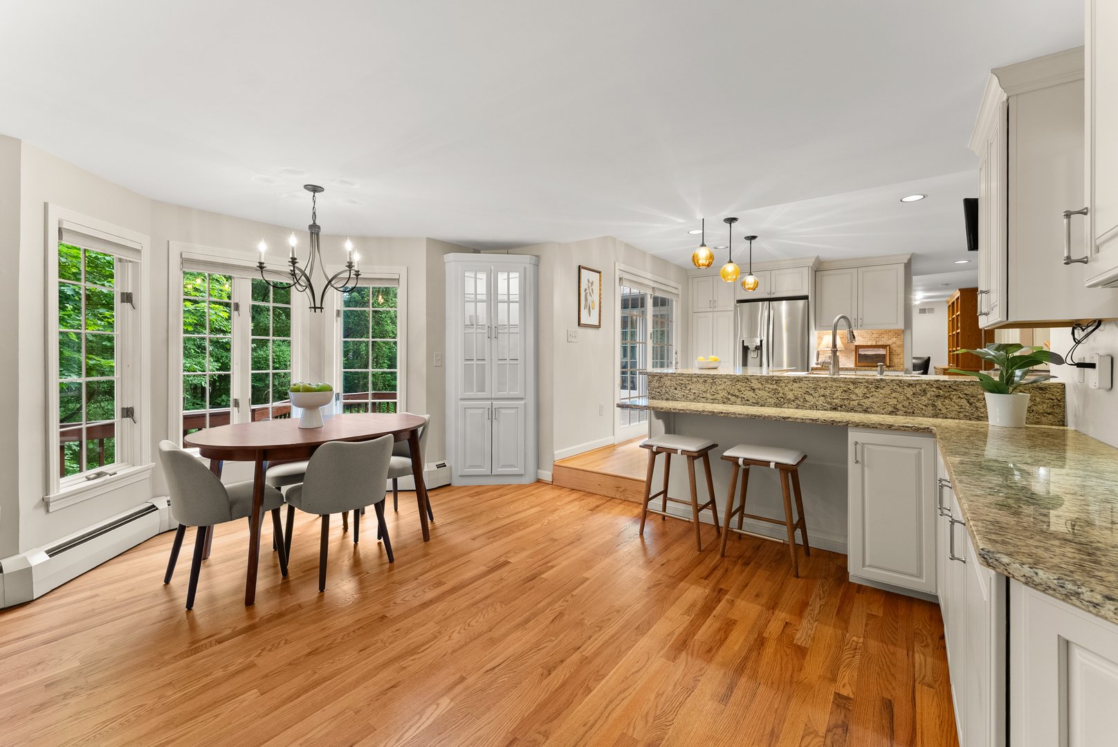 339 Meadow Road Photo 17