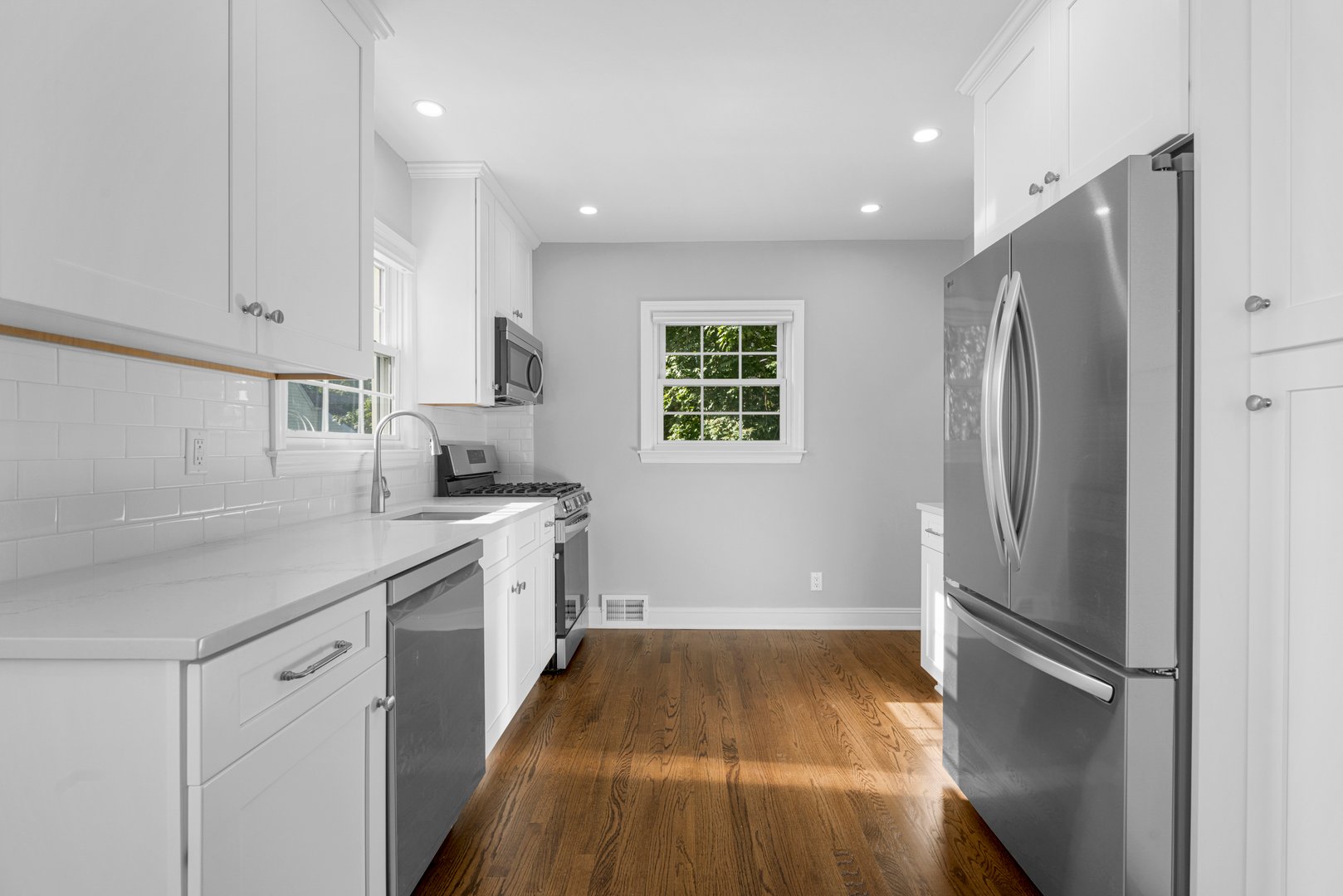 1411 Sherman Avenue Photo 9