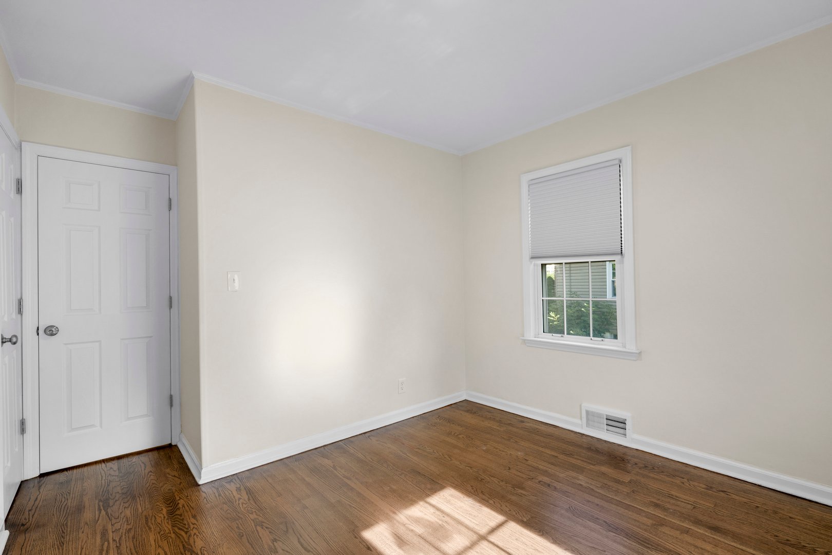 1411 Sherman Avenue Photo 14