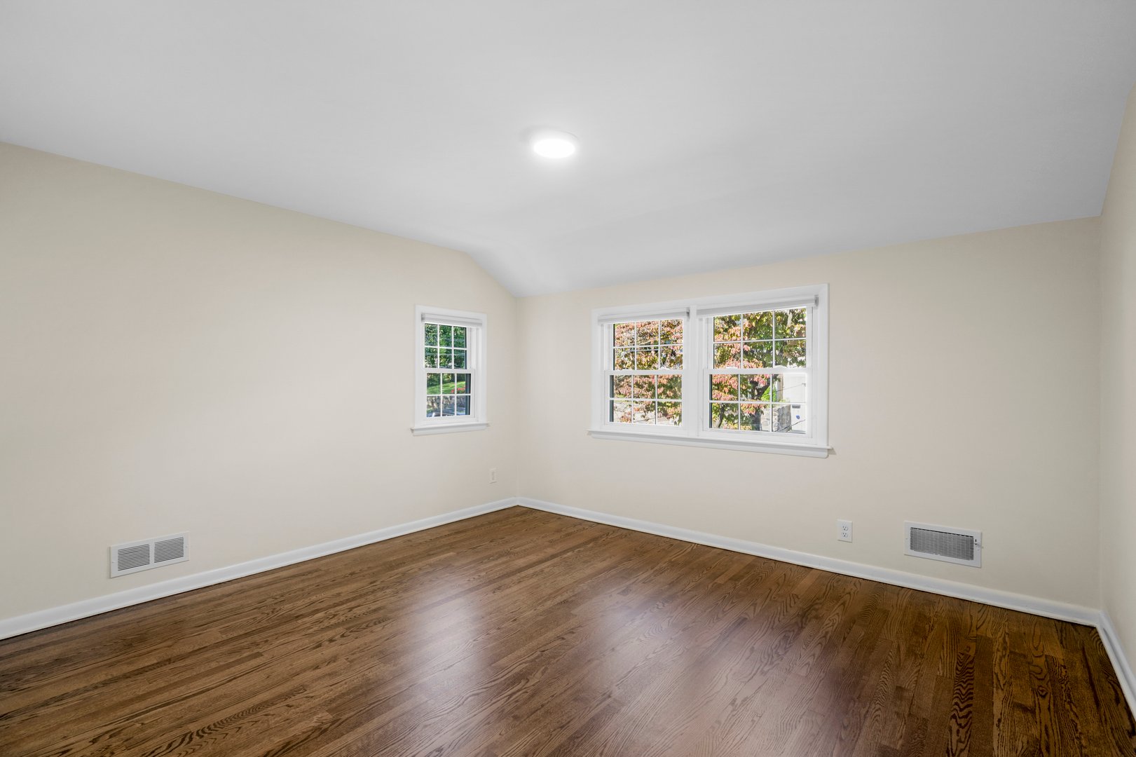 1411 Sherman Avenue Photo 19