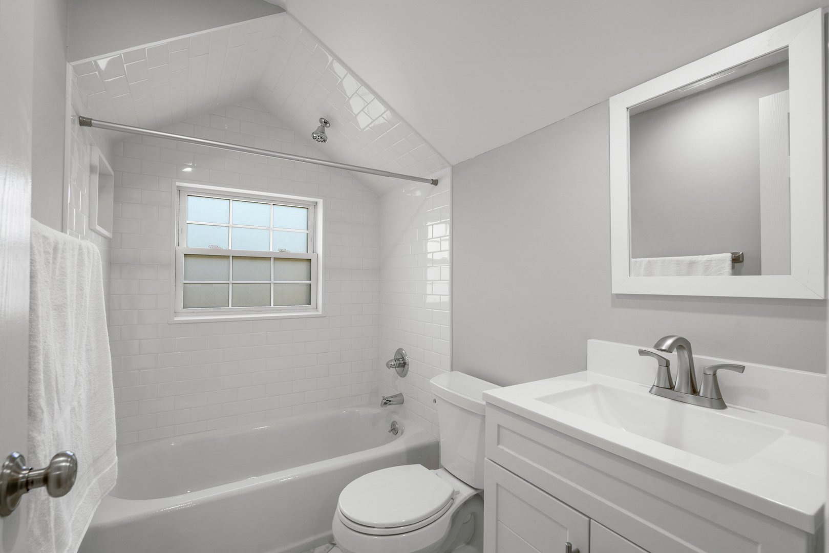 1411 Sherman Avenue Photo 21