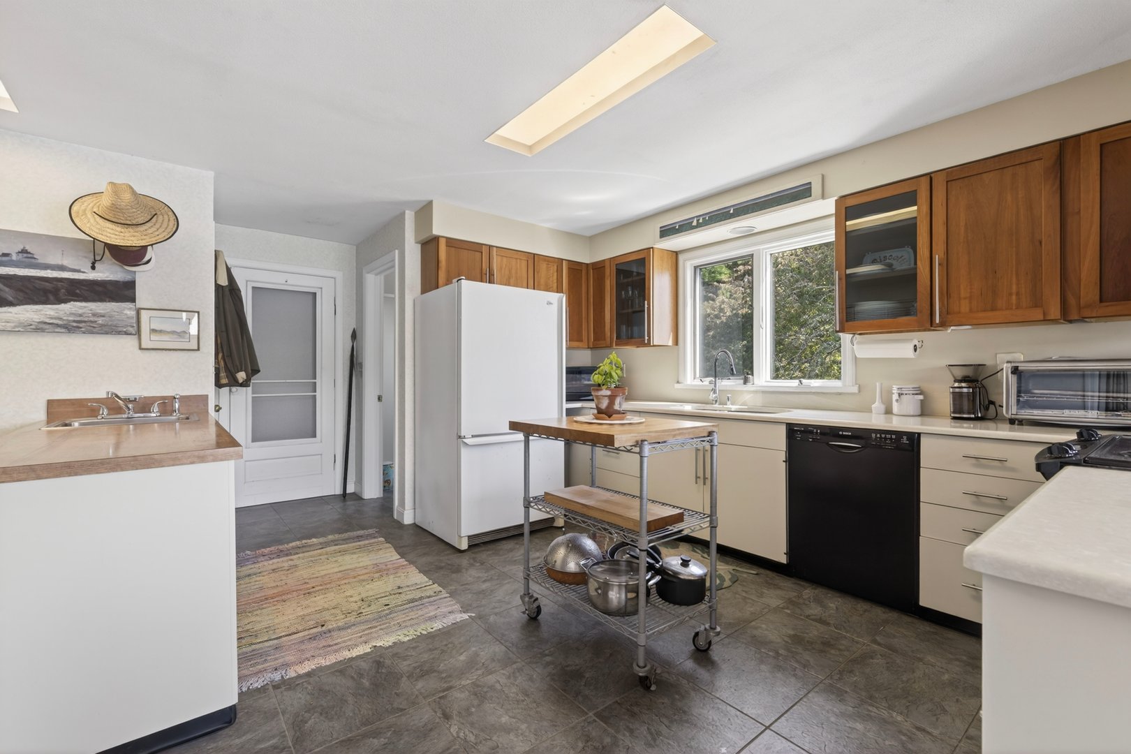 27 Wilbur Road Photo 24