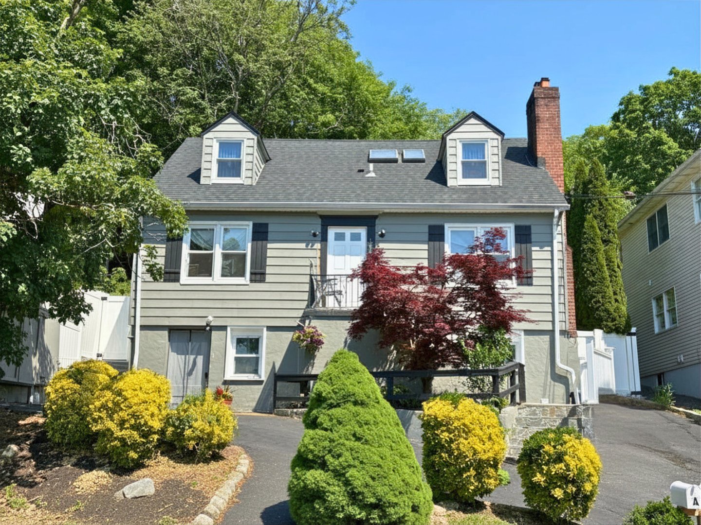 104 Washington Avenue N  #A Photo 1