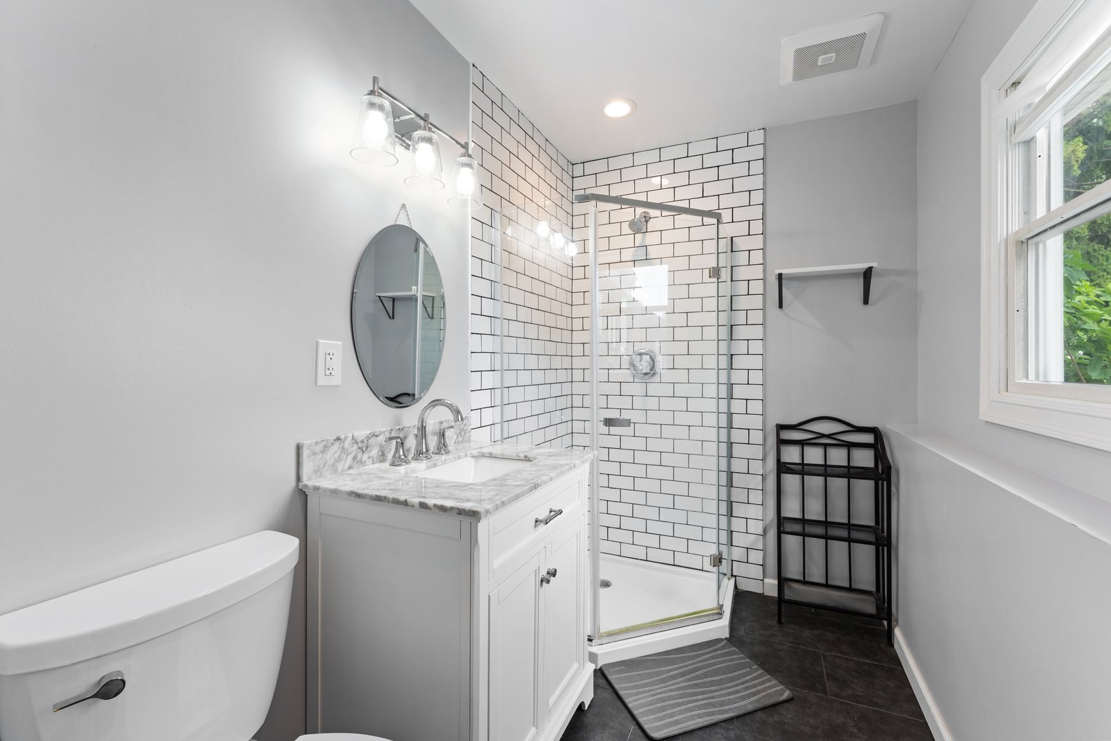 1 Sherwood Road Photo 25