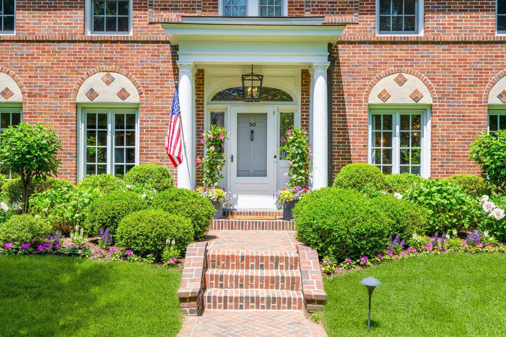 30 Elm Avenue Photo 5