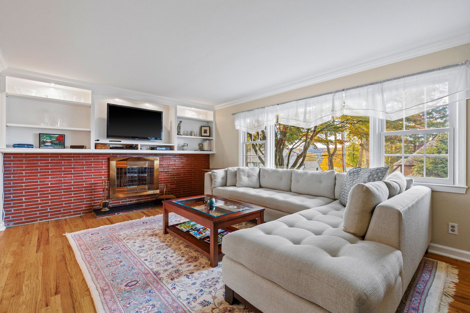 52 Windsor Terrace Photo 4