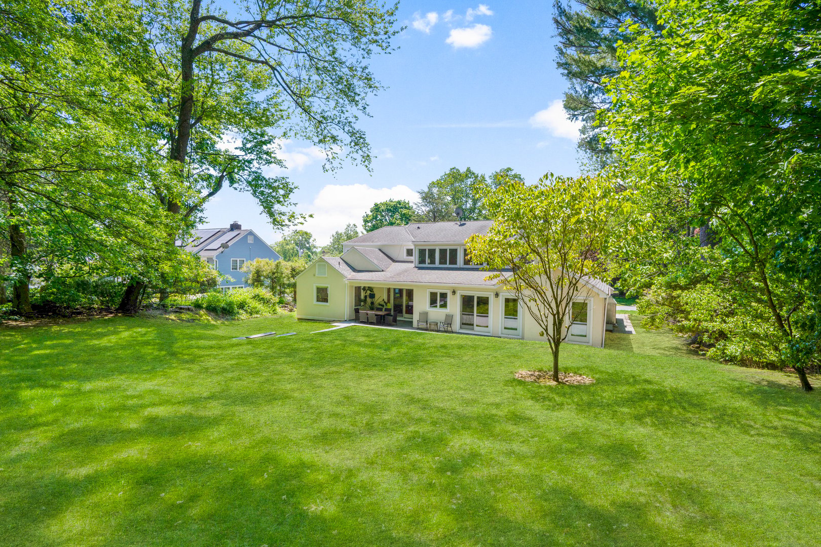233 Evandale Road Photo 24