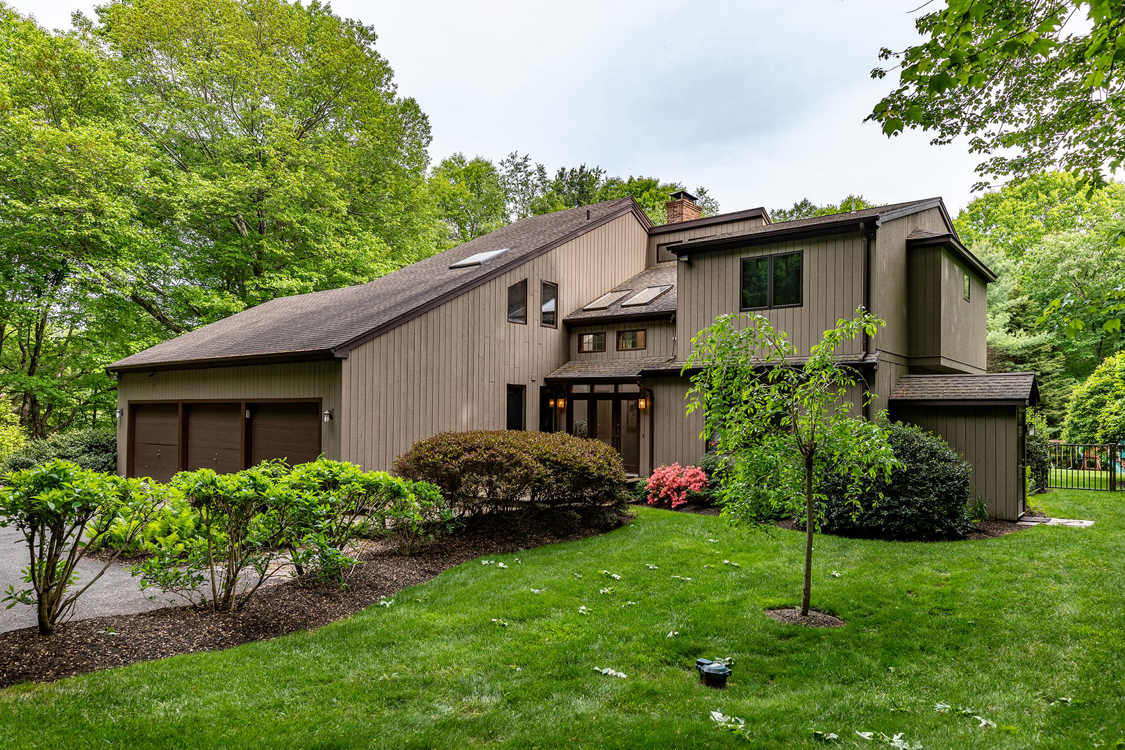 51 Long Meadow Road Photo 1