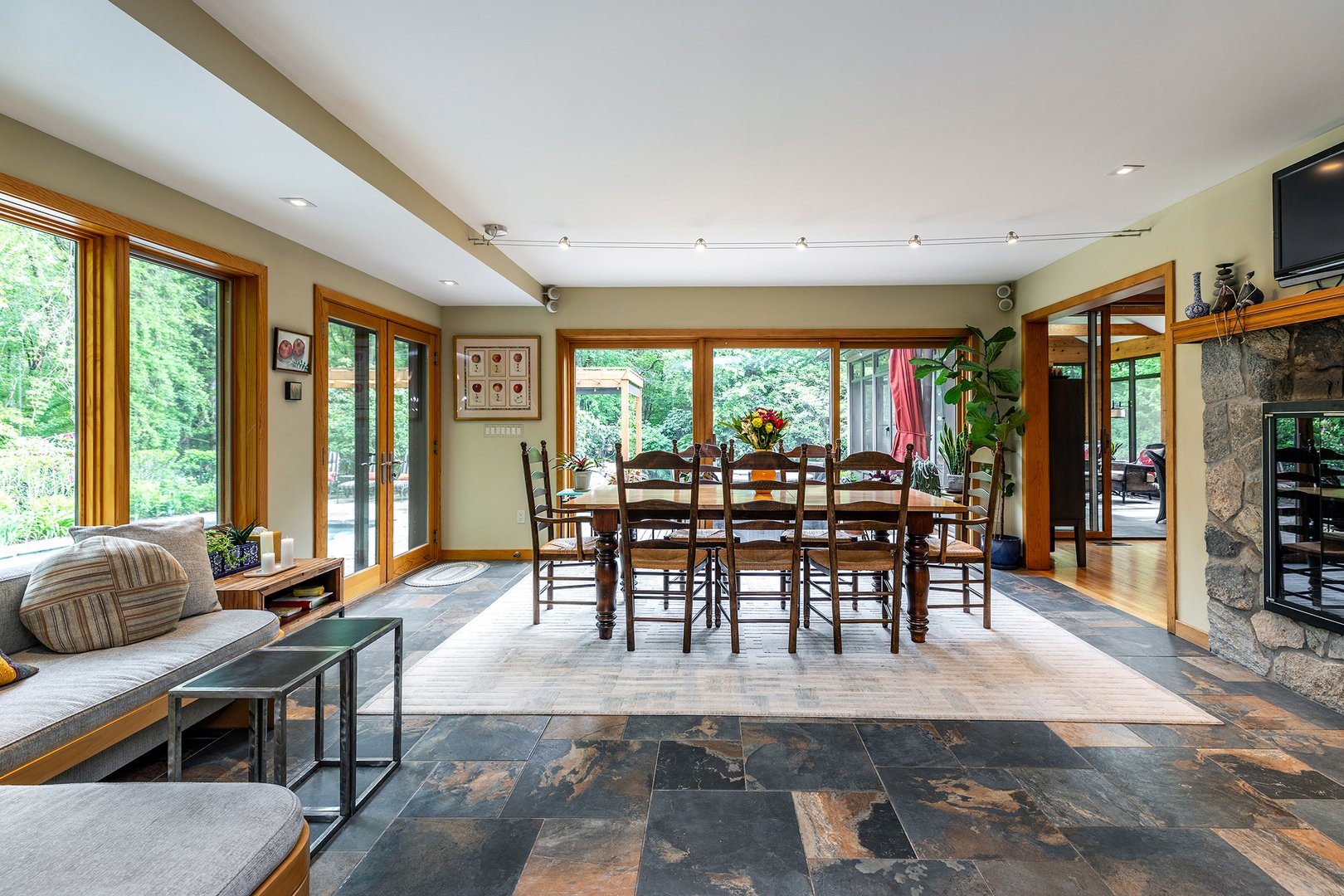 51 Long Meadow Road Photo 15