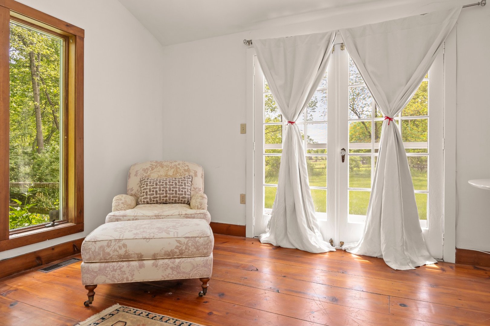 74 Willow Brook Road Photo 9