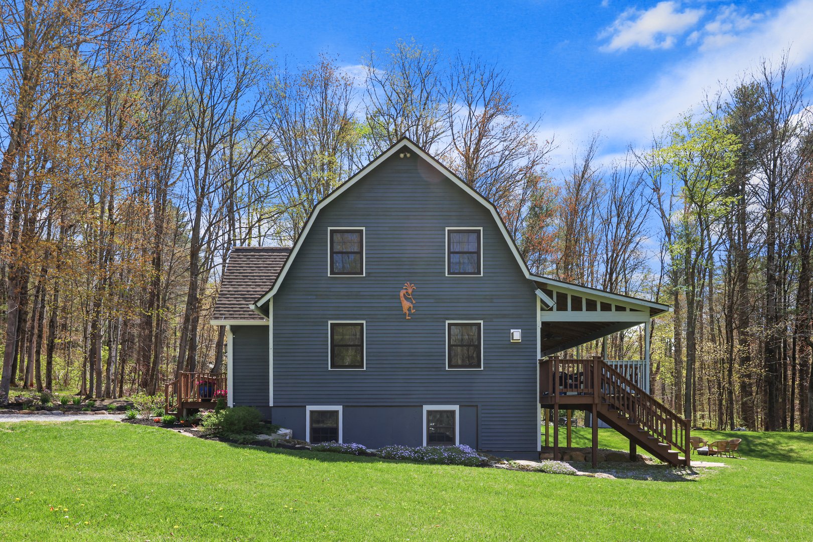 594 Shunpike Rd Photo 4