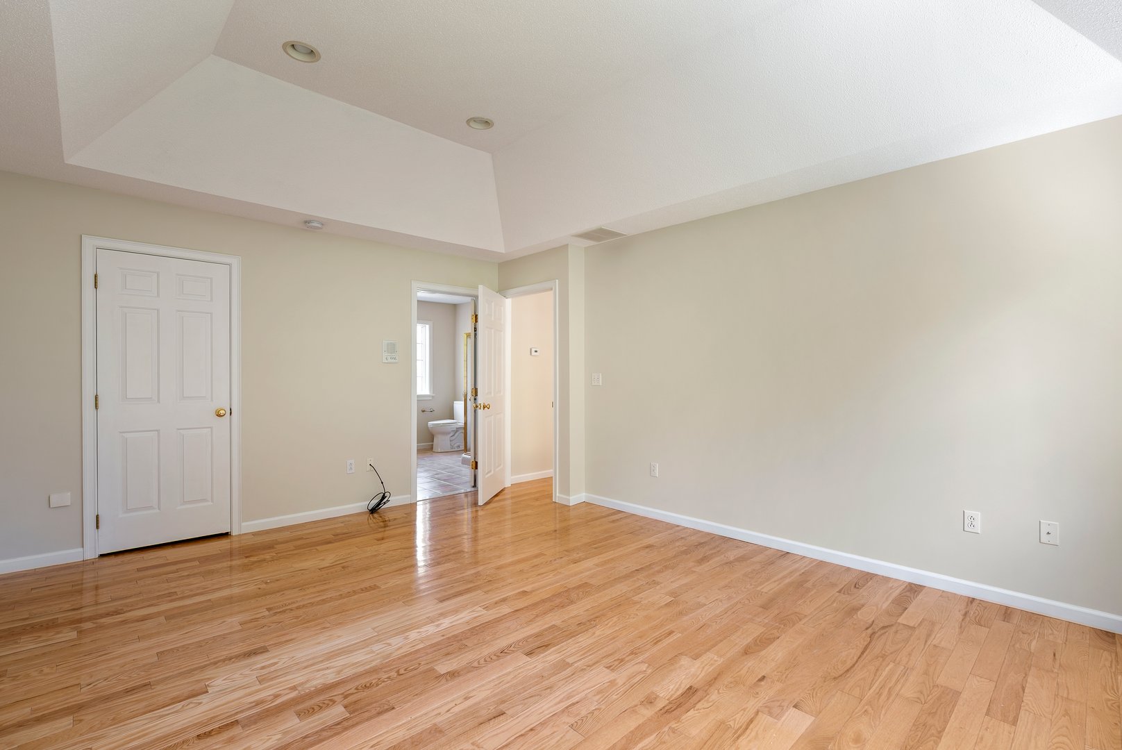 555 Waterville Road Photo 31