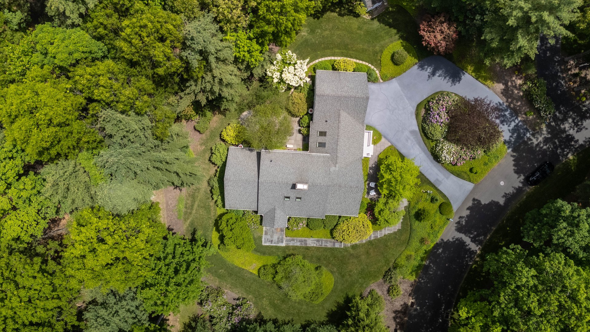 3 Glenmore Drive Photo 4
