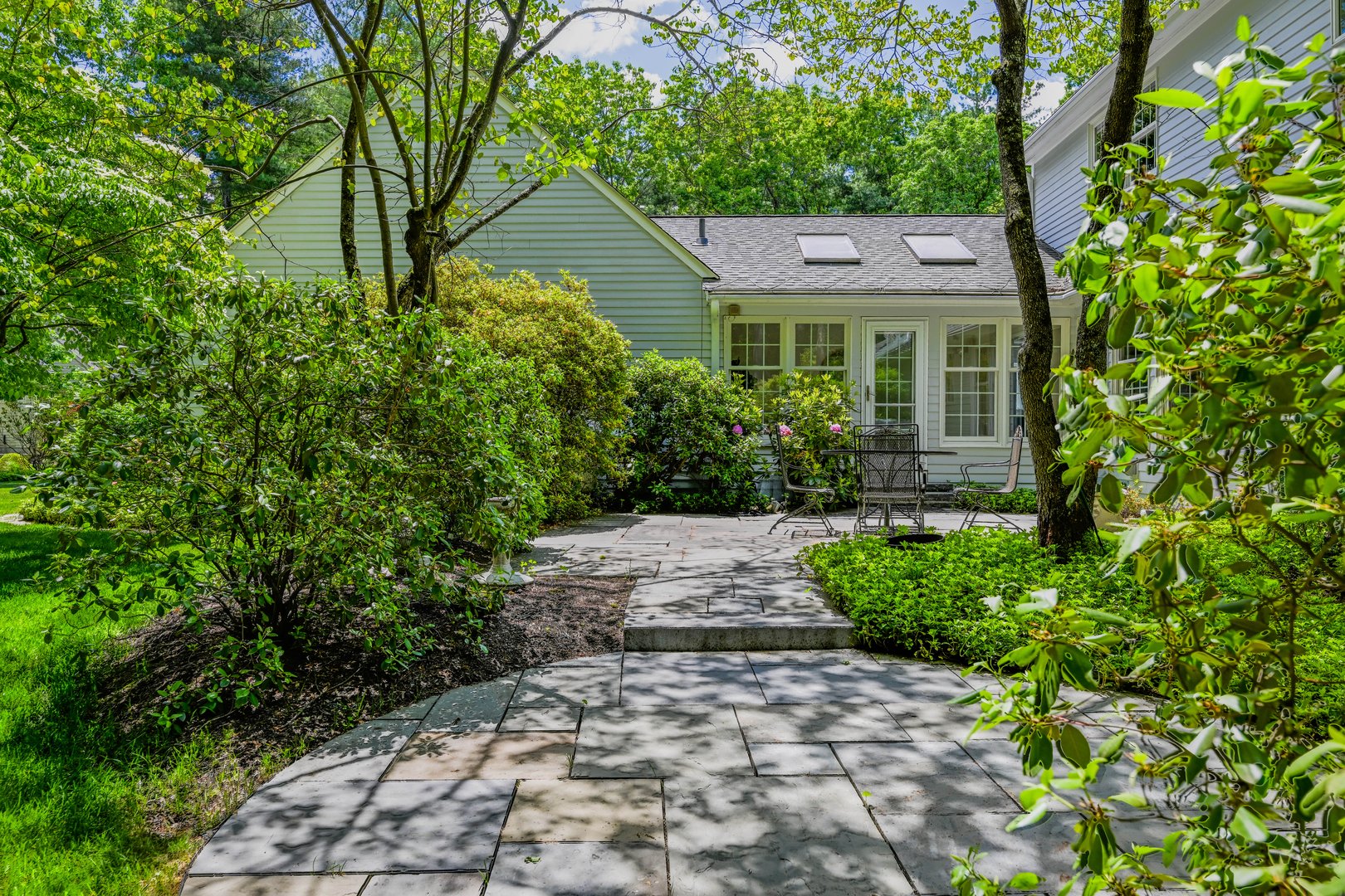 3 Glenmore Drive Photo 6