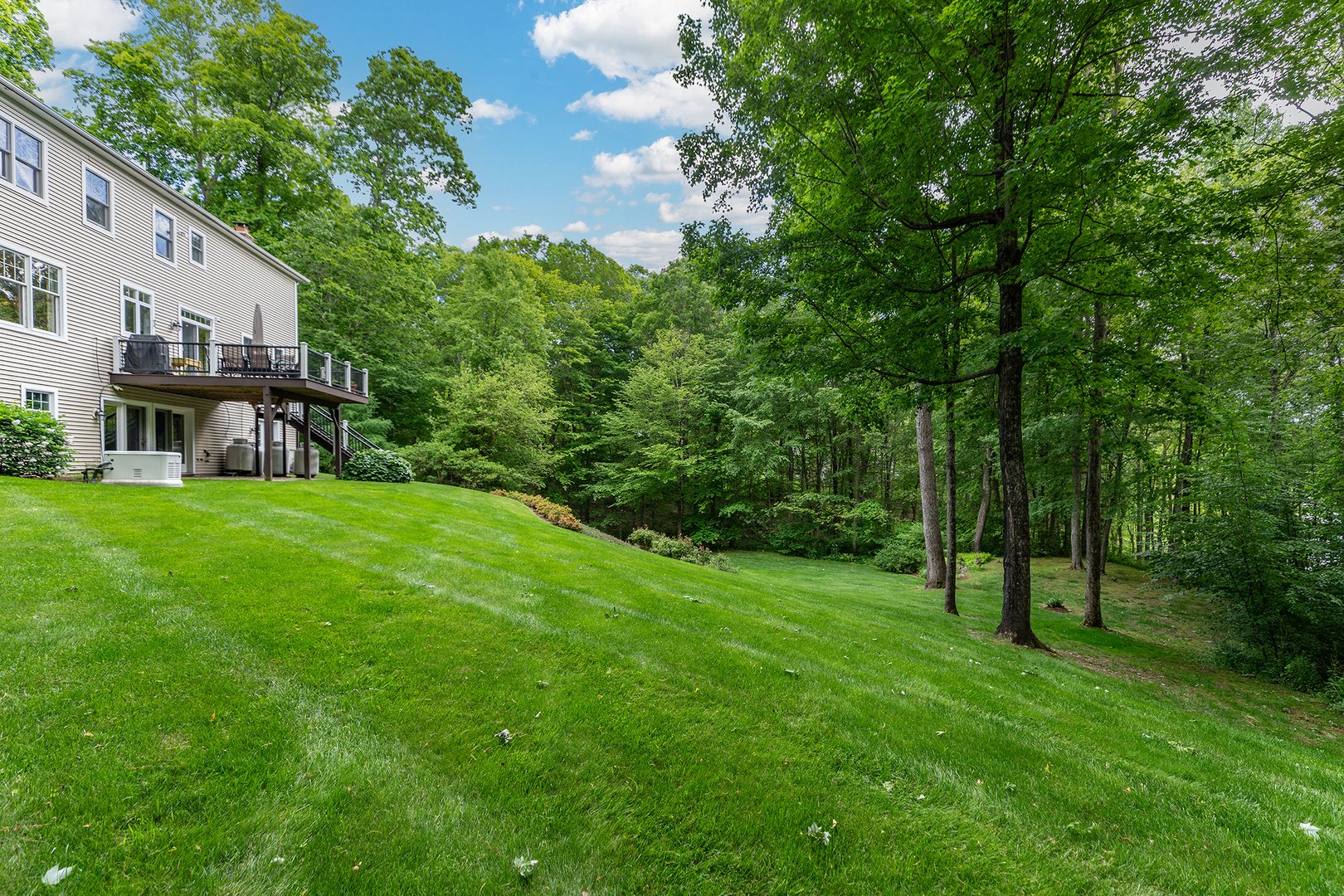 89 Reservoir Road Photo 40