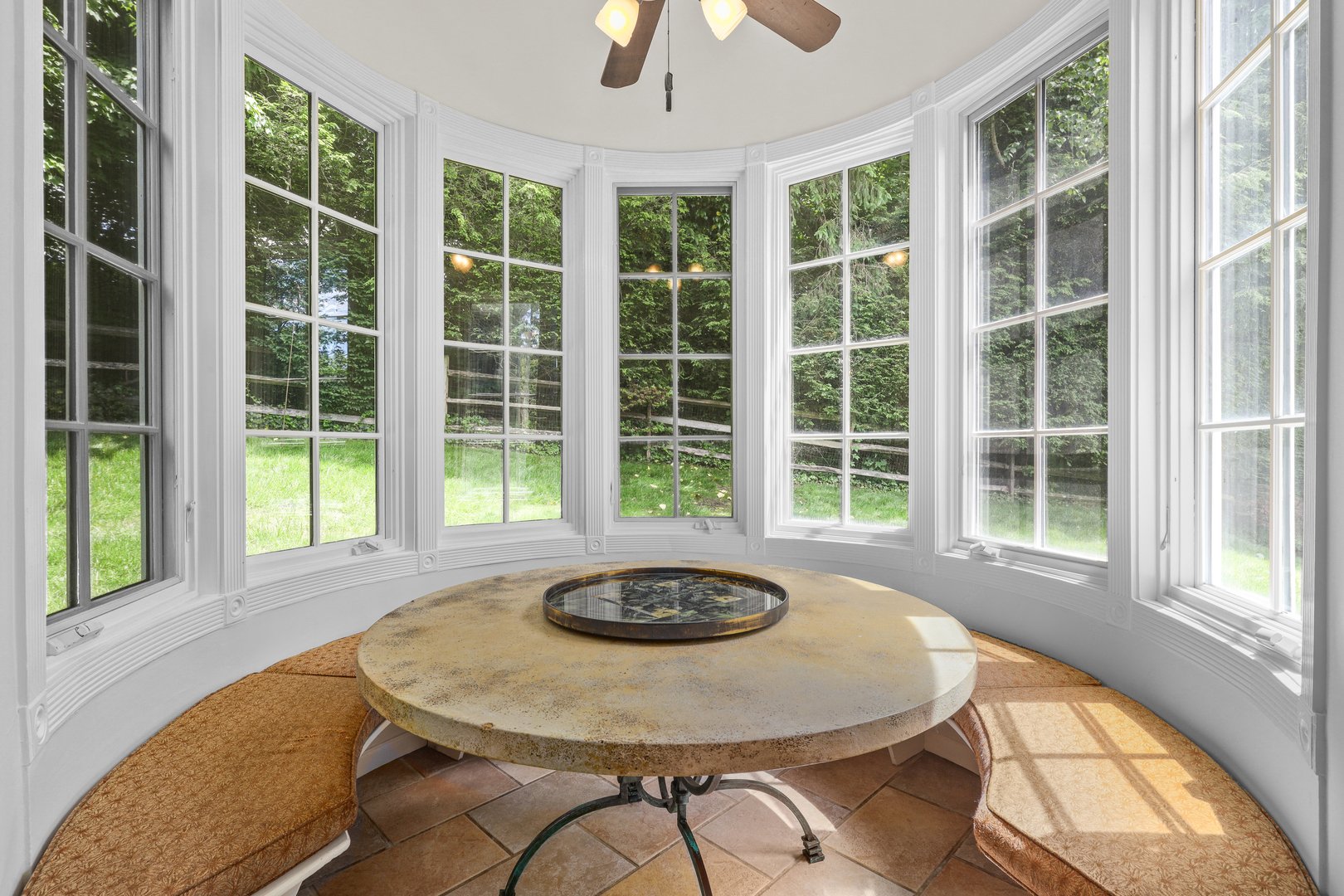 41 Lincoln Avenue Photo 8