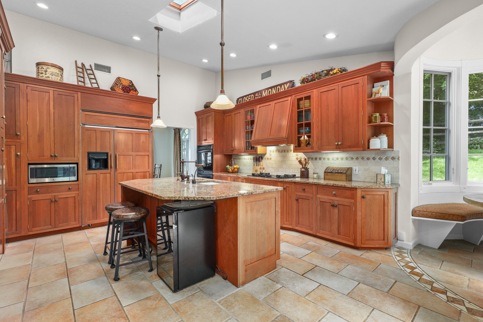 41 Lincoln Avenue Photo 7
