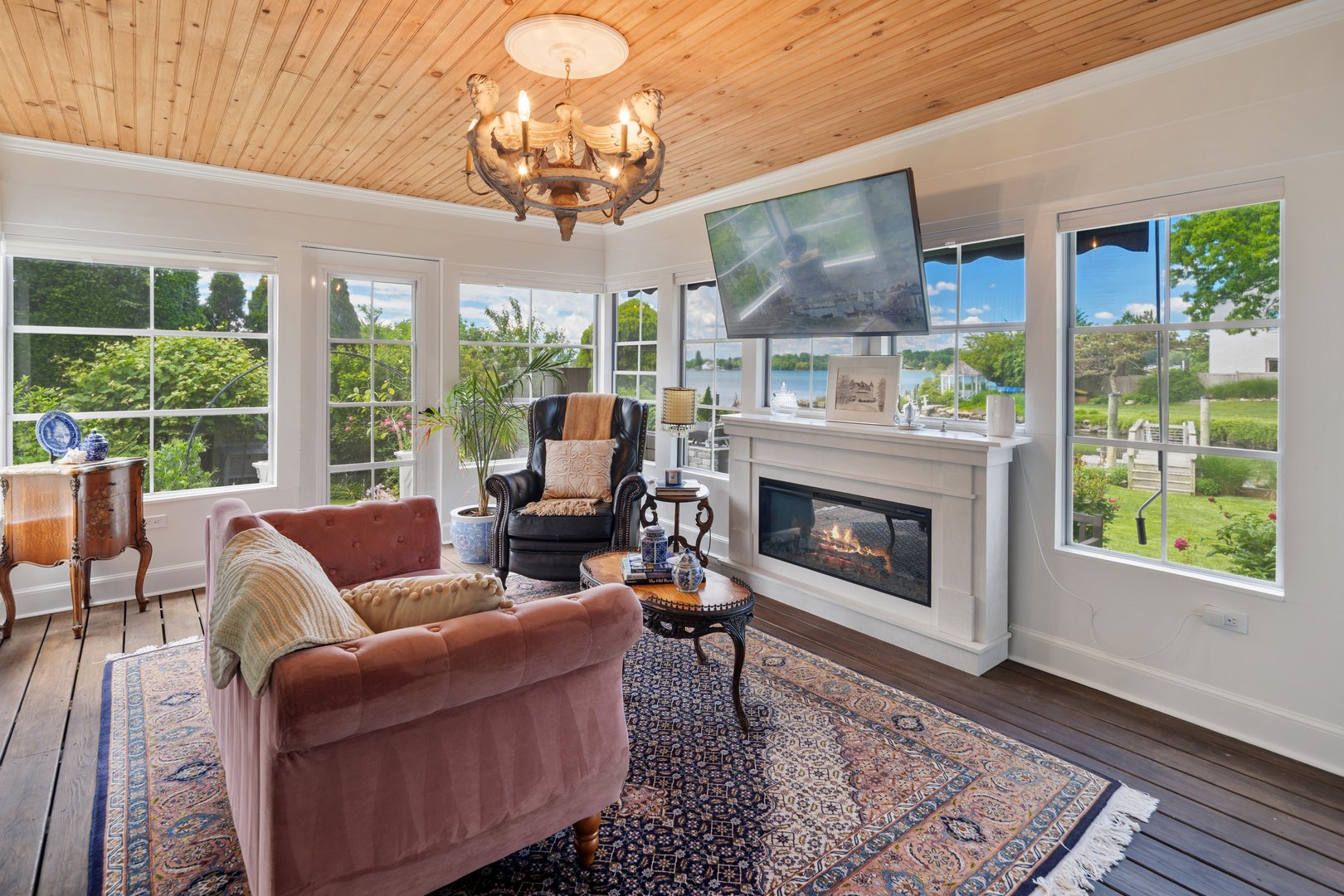 26 Beach Drive Photo 21