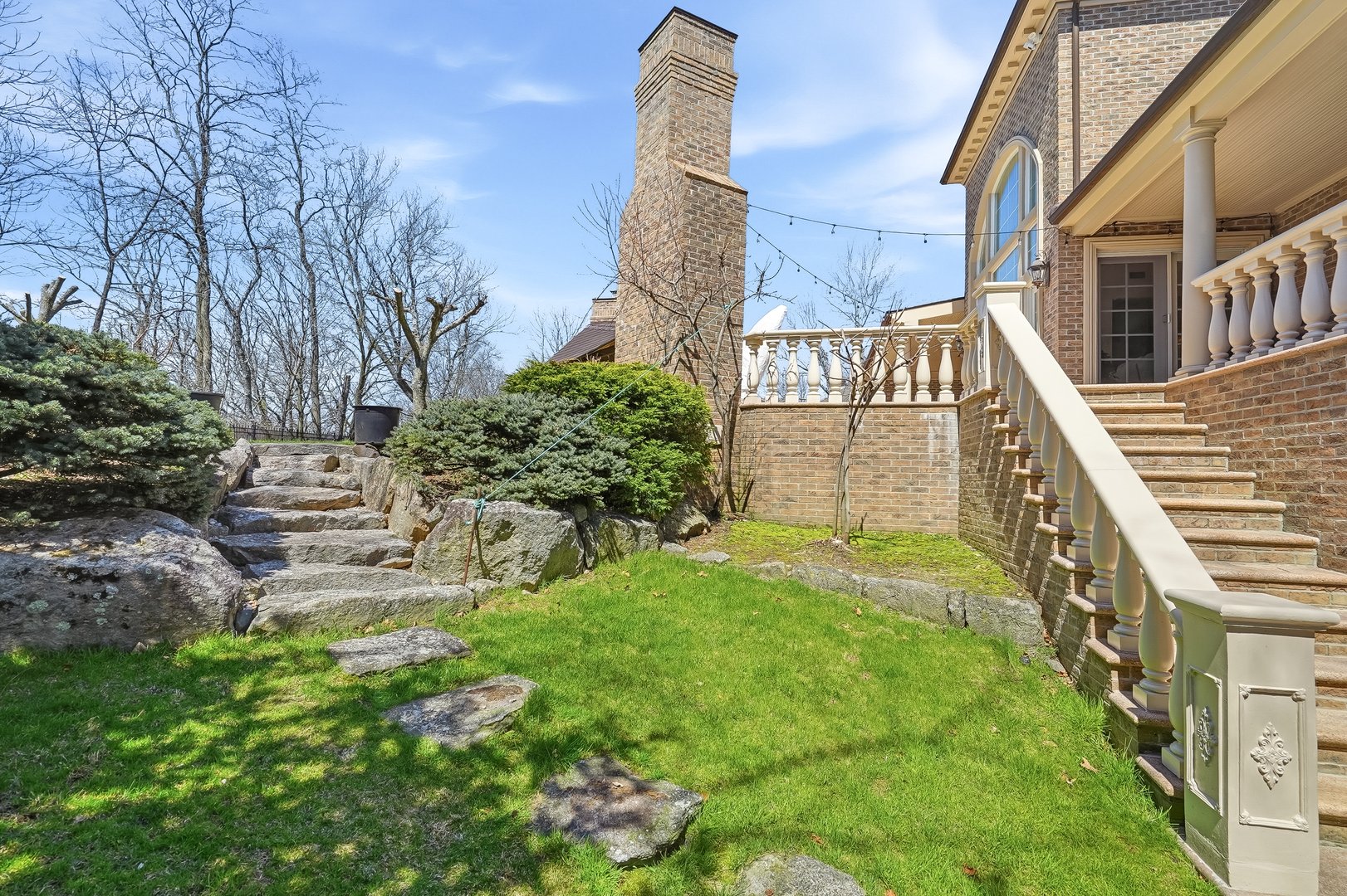 590 West Street Photo 27