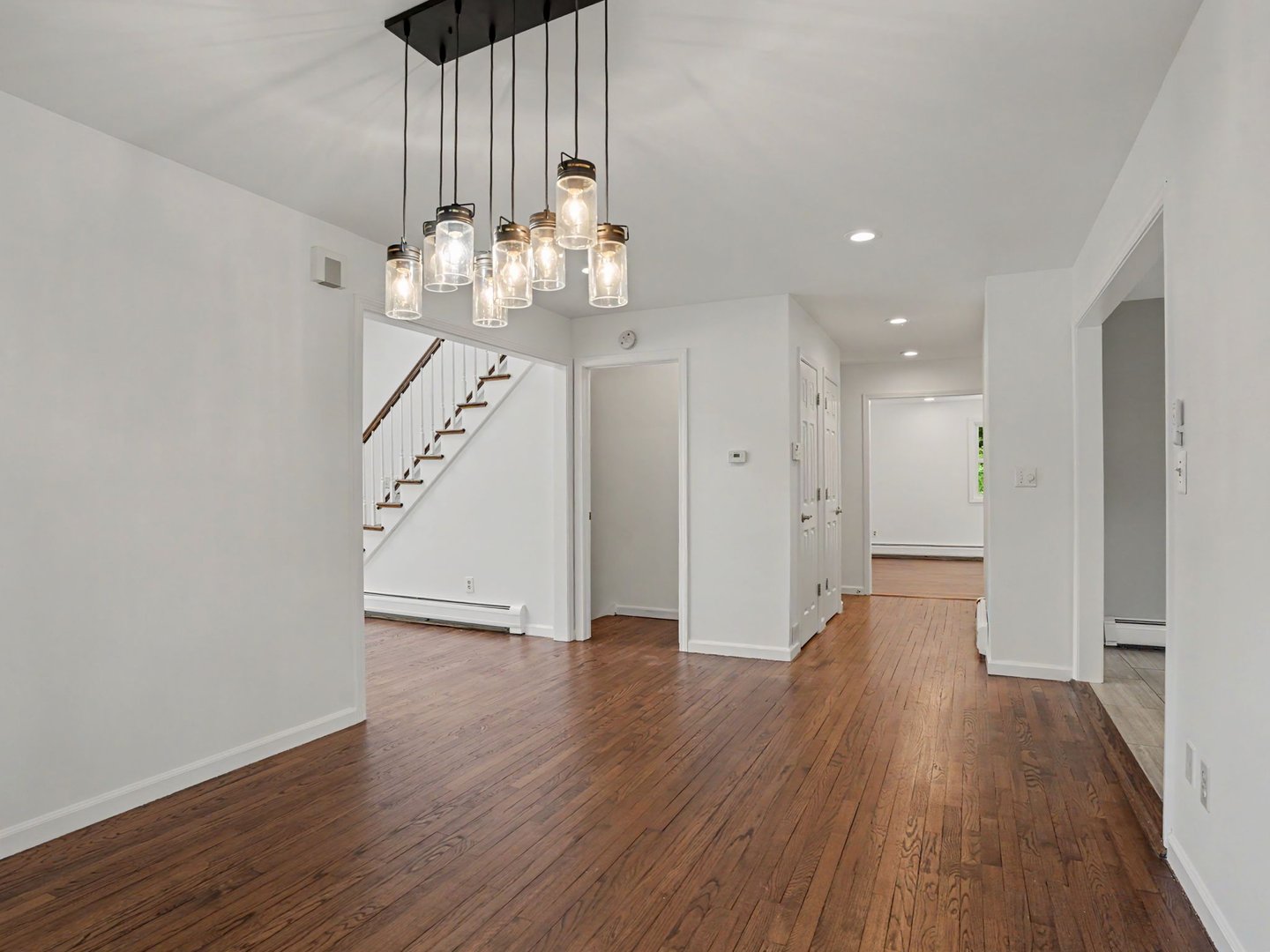 35 Crystal Lane Photo 12
