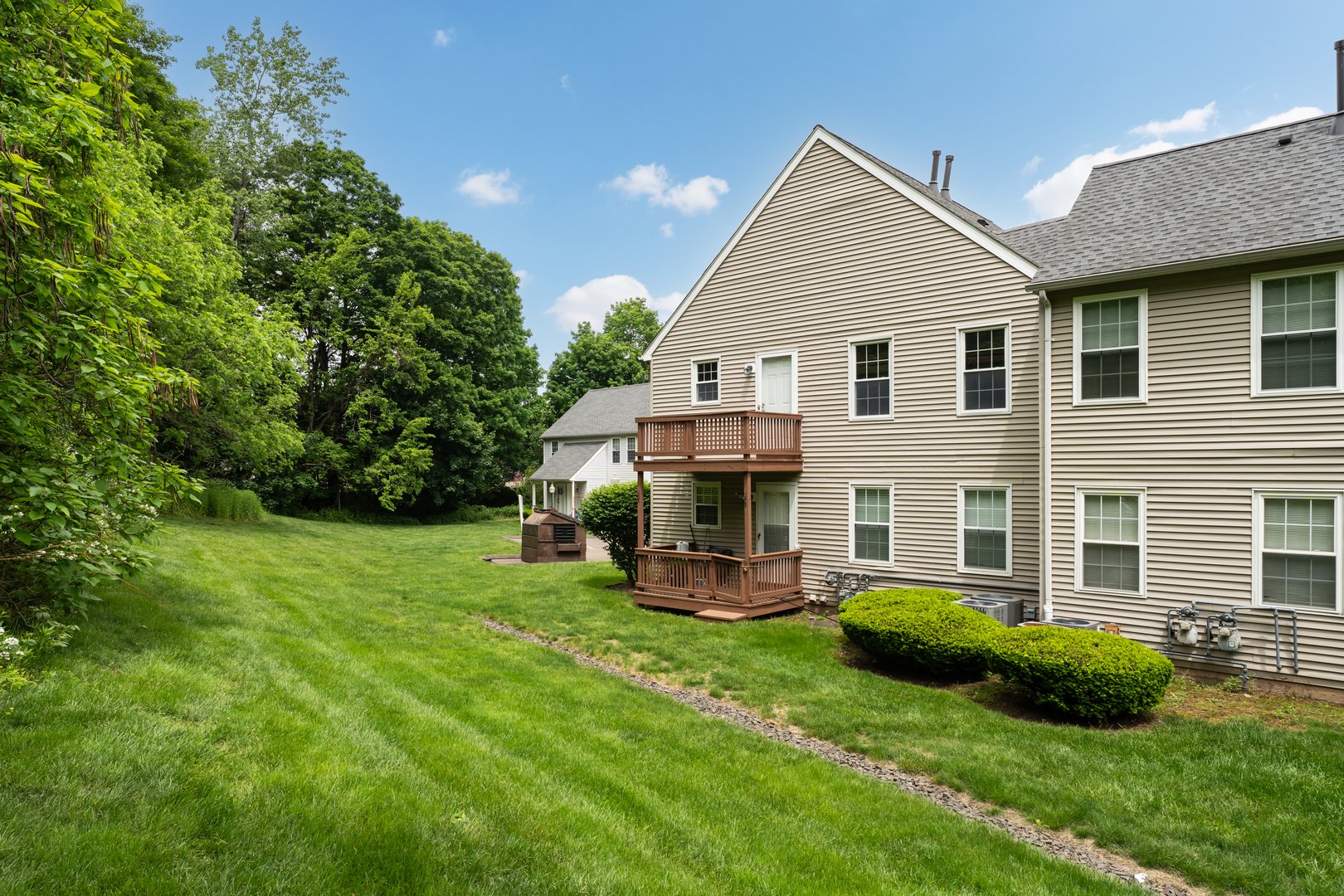229 Branford Road  #225 Photo 4