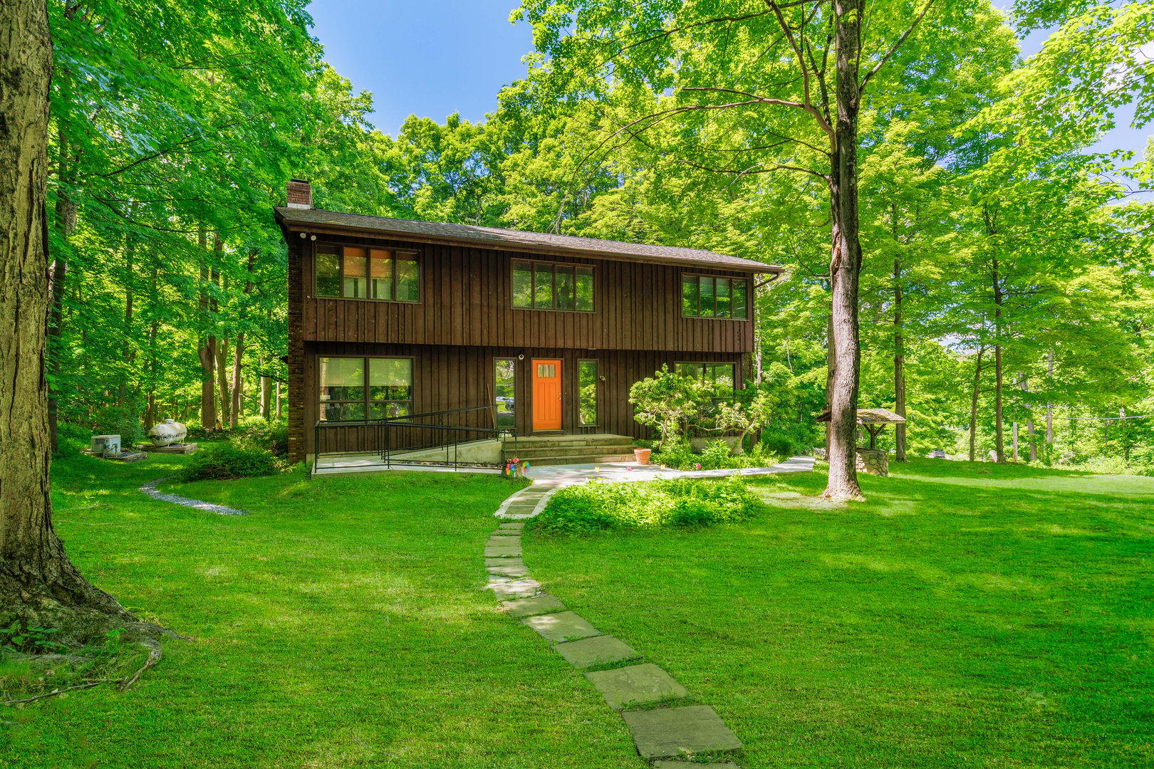 111 Philipse Brook Road Photo 1