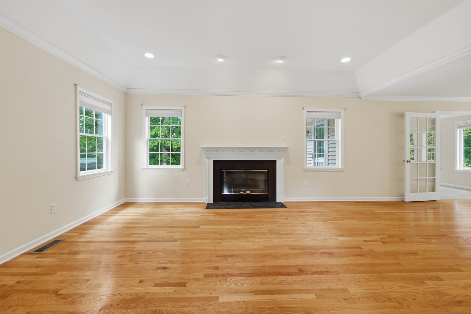 20 Pequot Court #20 Photo 5