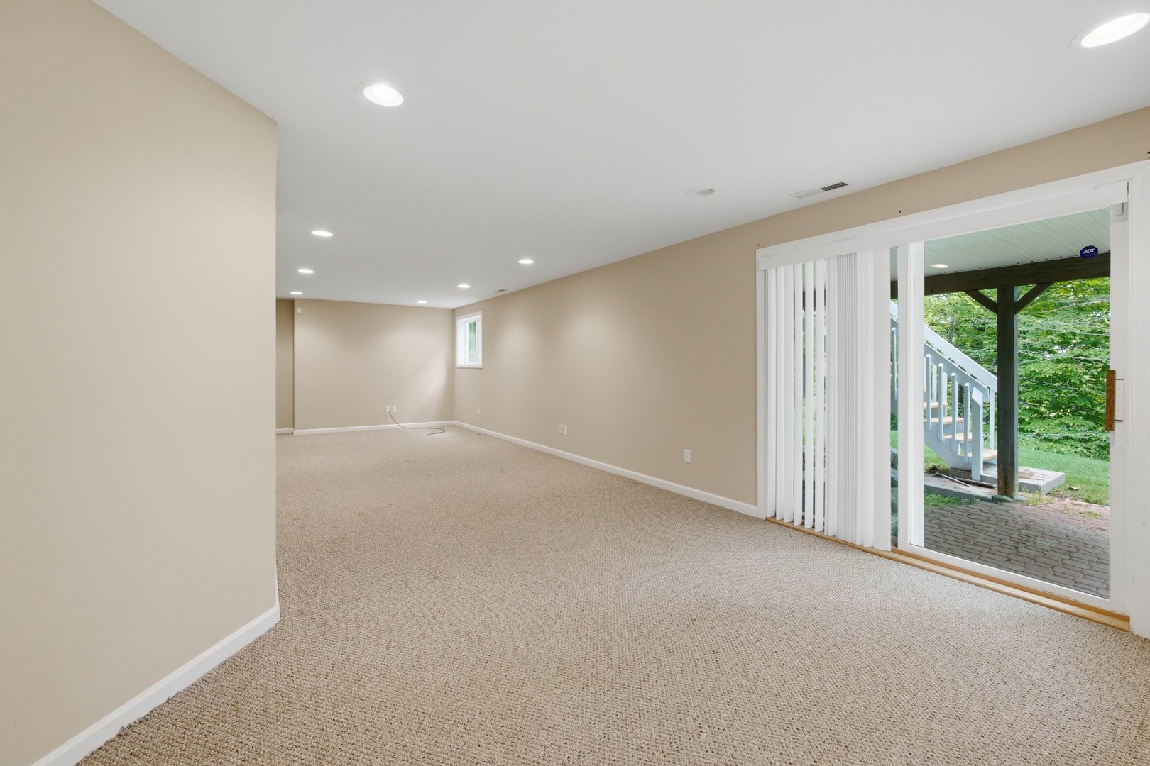 20 Pequot Court #20 Photo 35