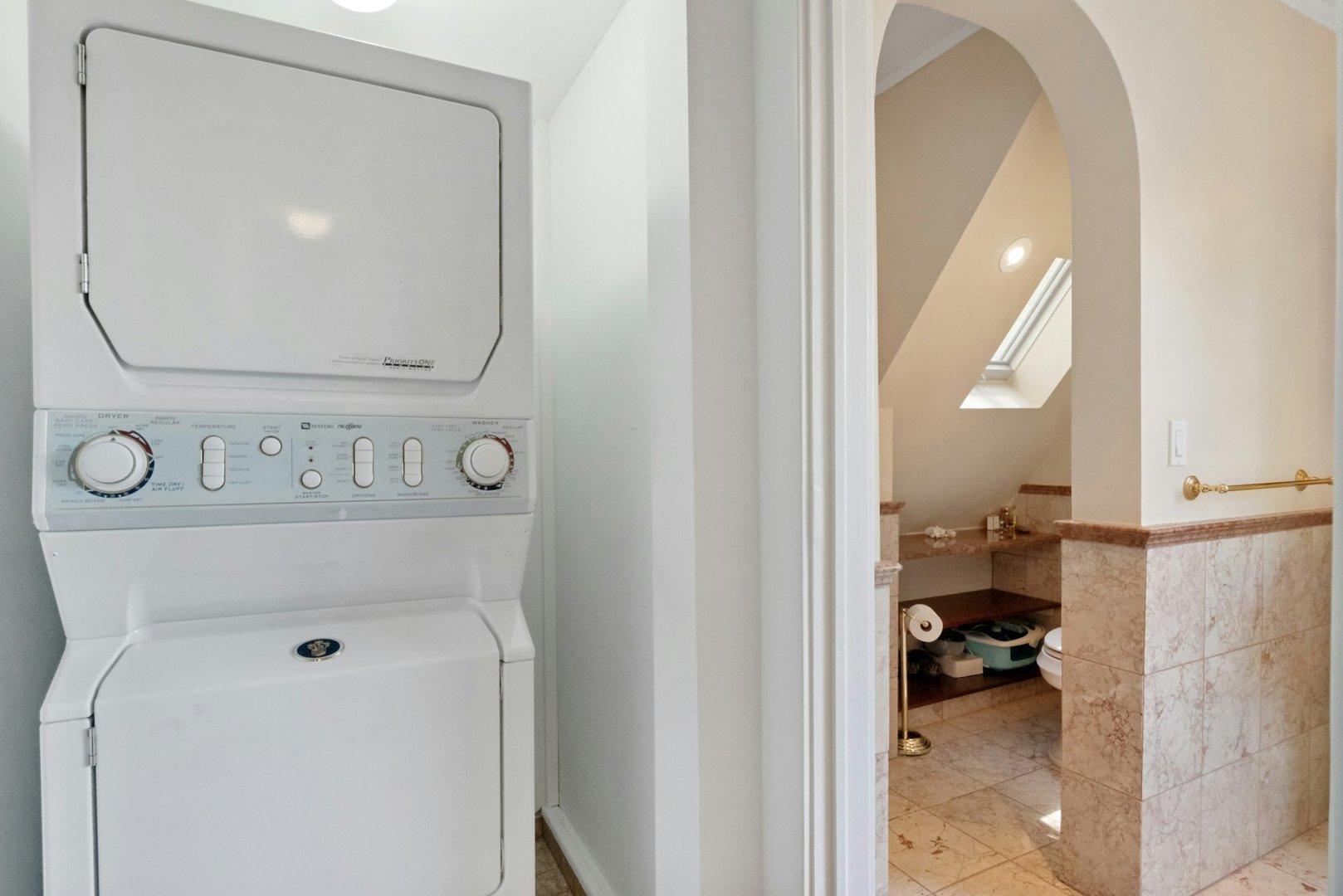 11 Sarven Court Photo 22