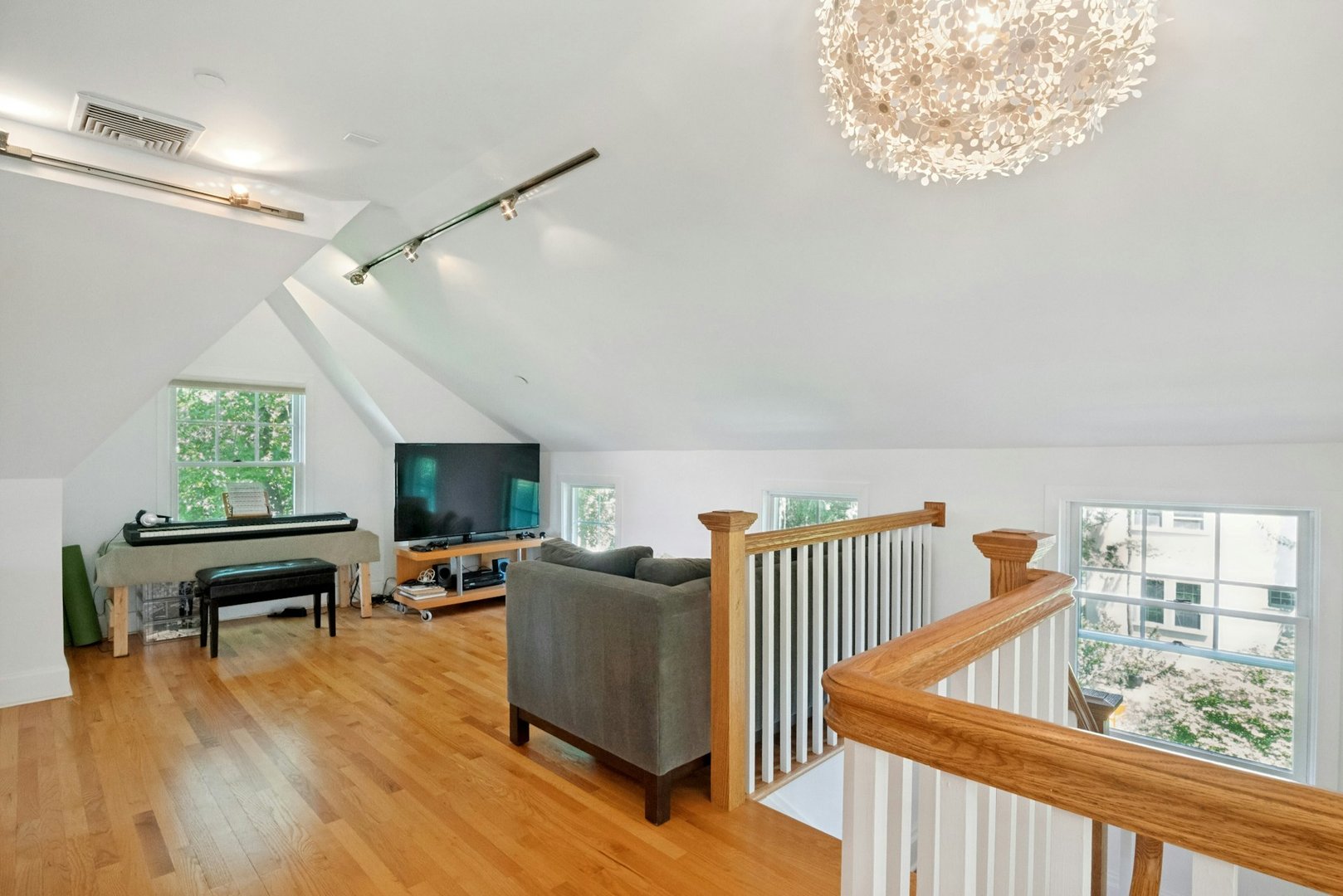 11 Sarven Court Photo 26