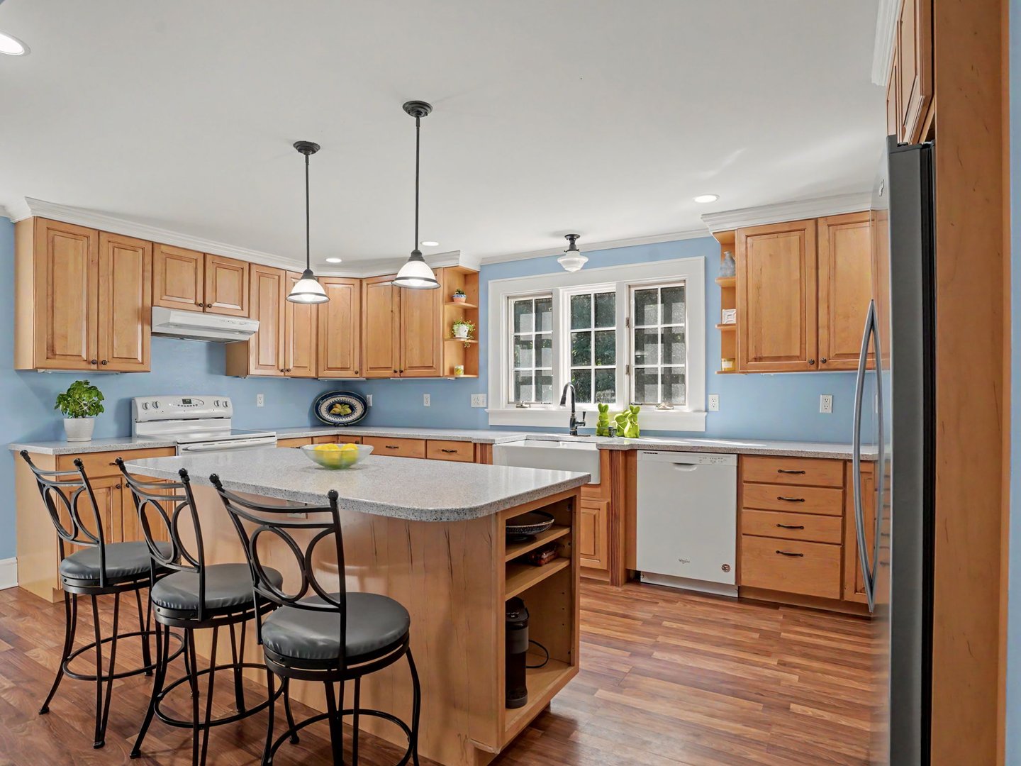 18 Deerfield Road Photo 13