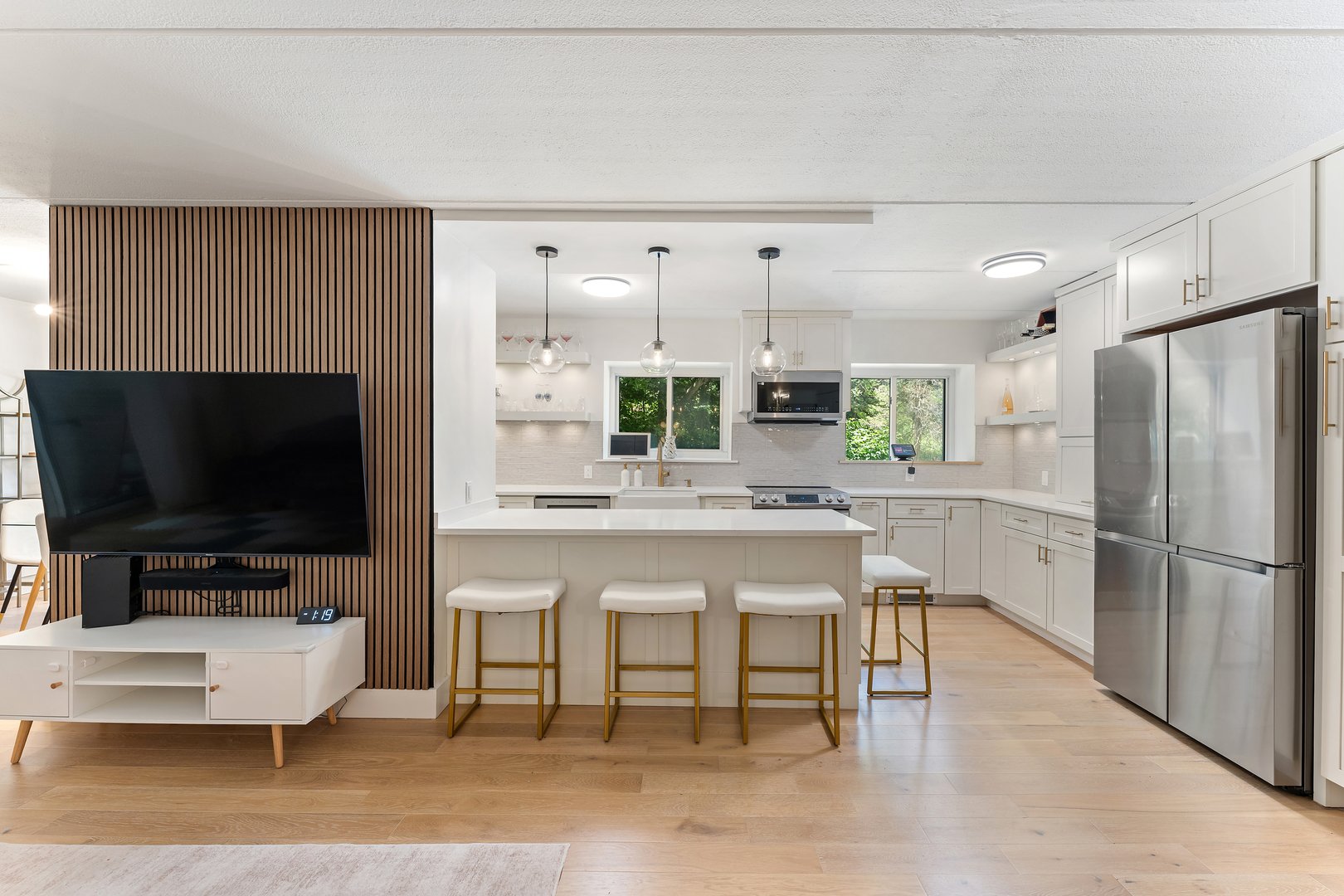 412 Benedict Avenue  #2B Photo 4