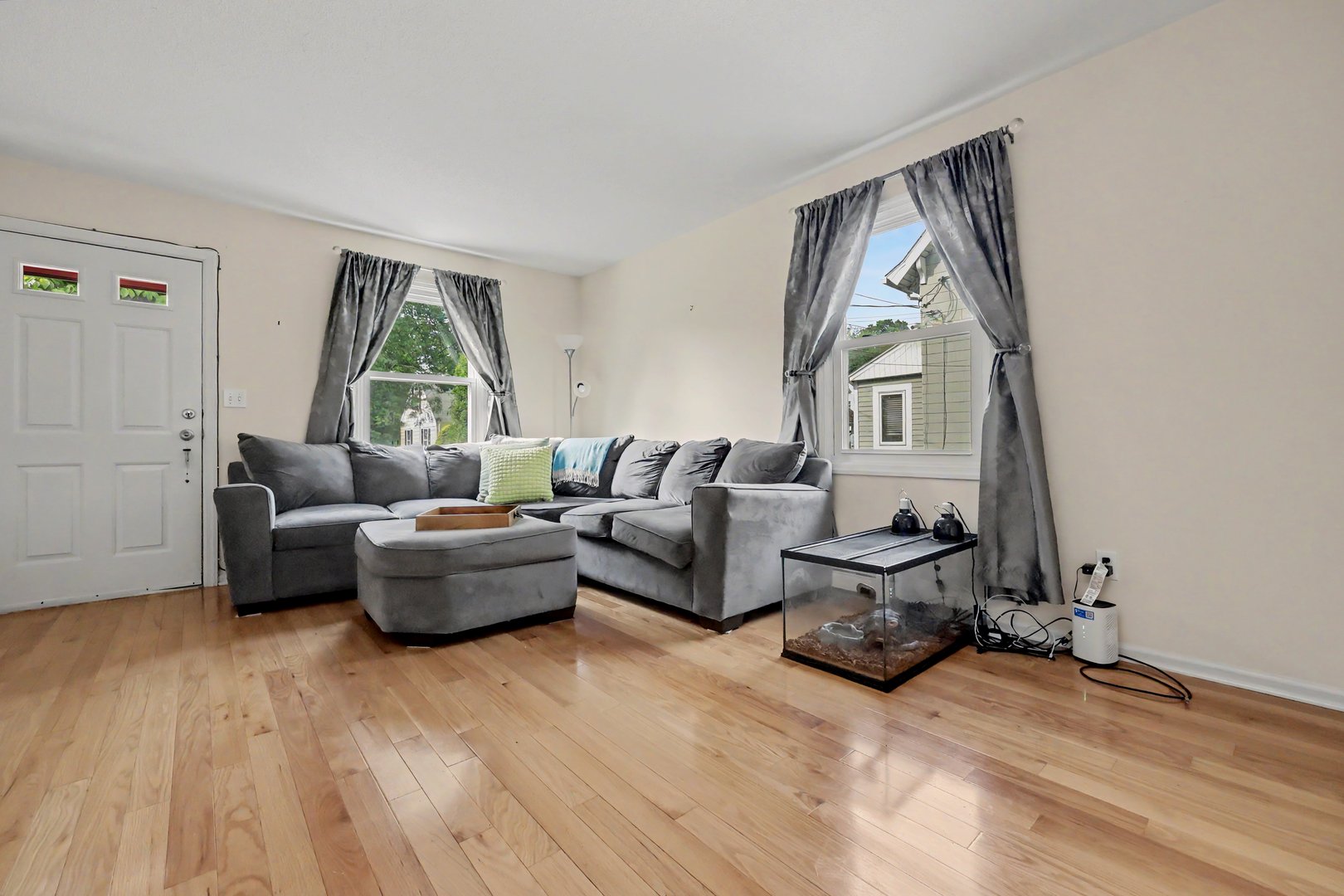 106 Brittin Avenue Photo 3