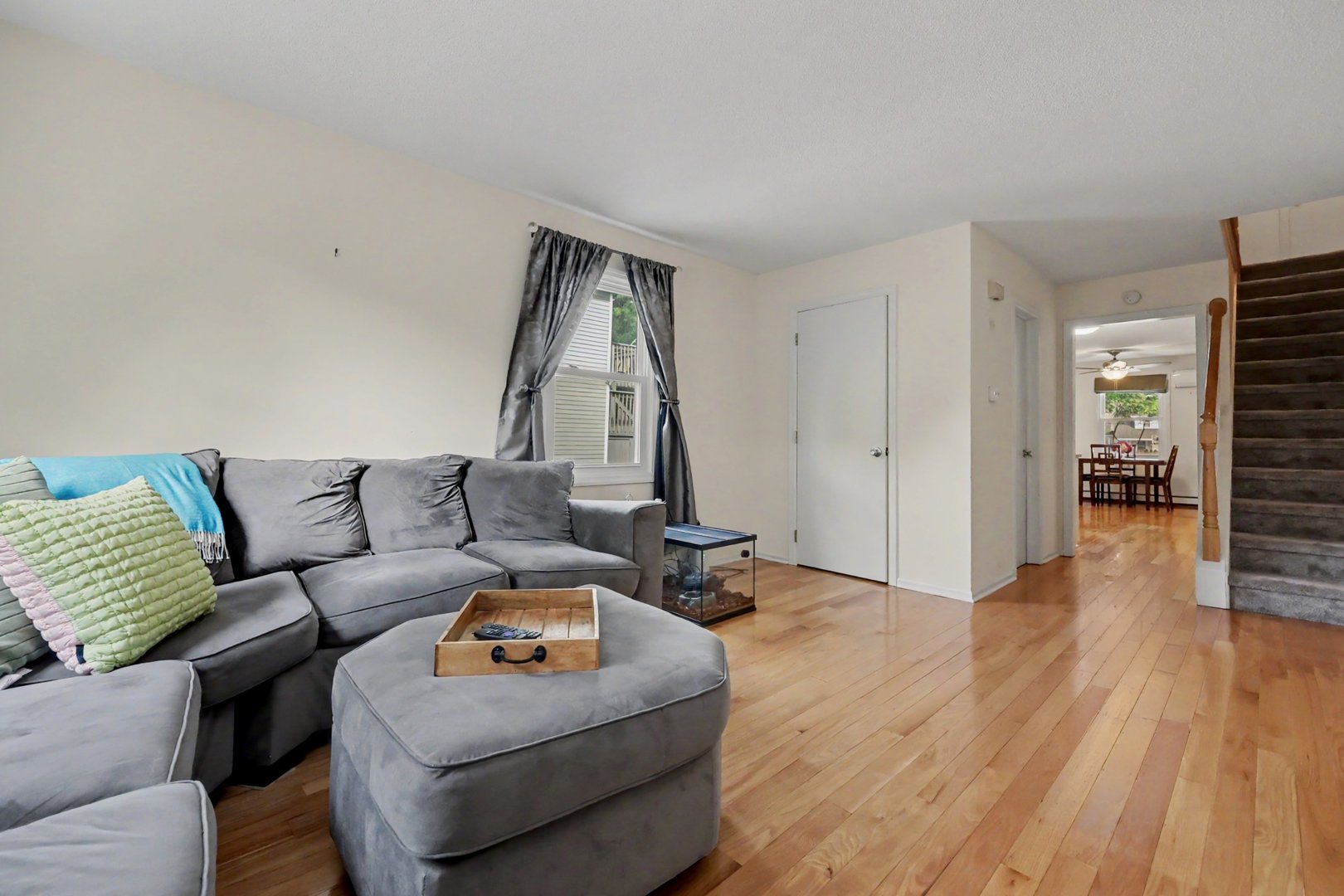 106 Brittin Avenue Photo 4
