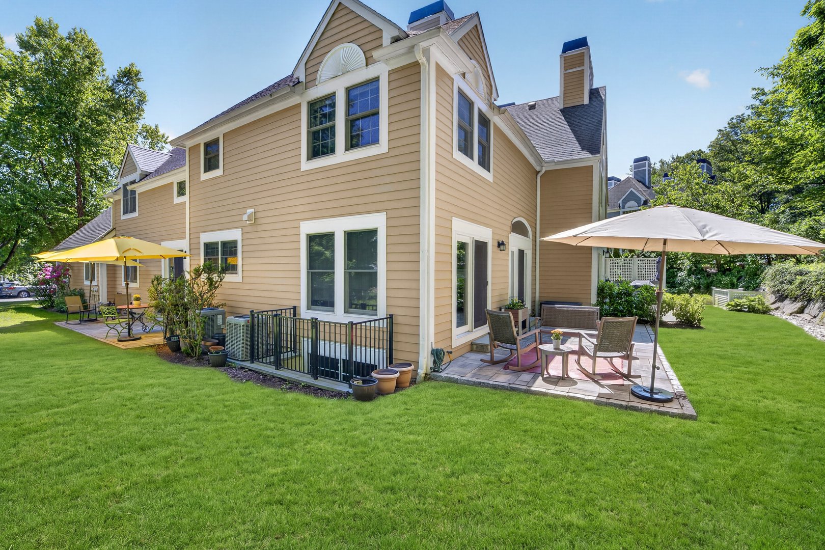26 Wyndham Close Photo 43
