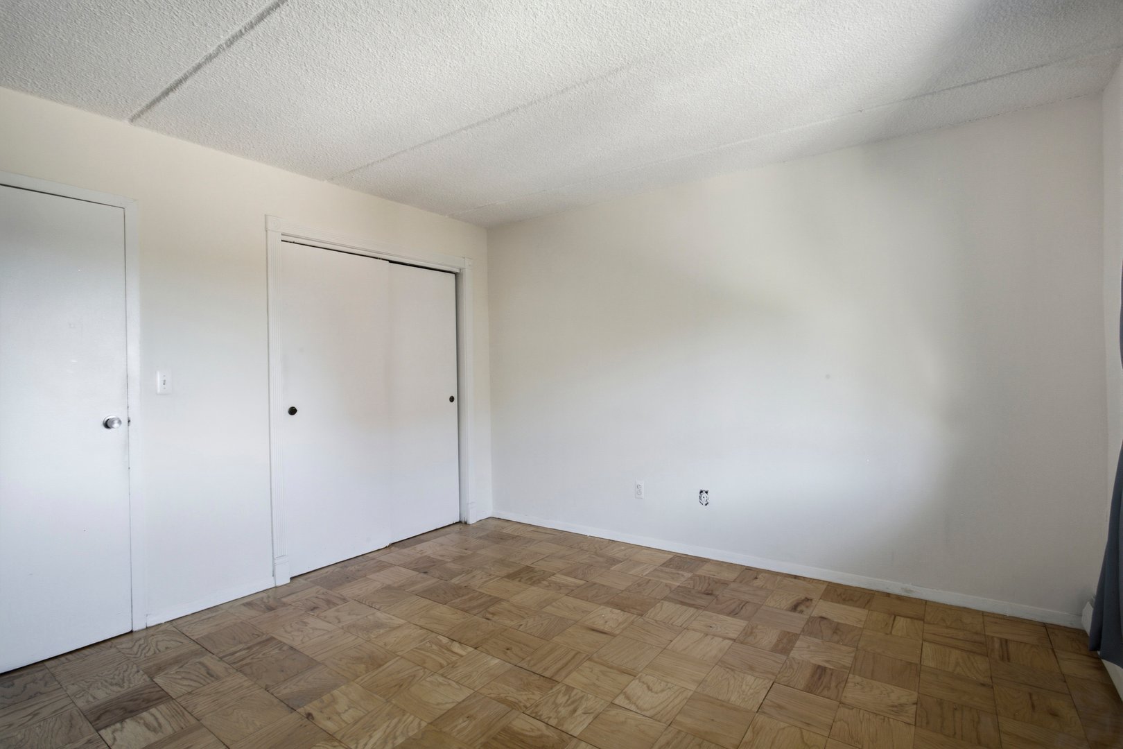 687 Bronx River Road  #6C Photo 14