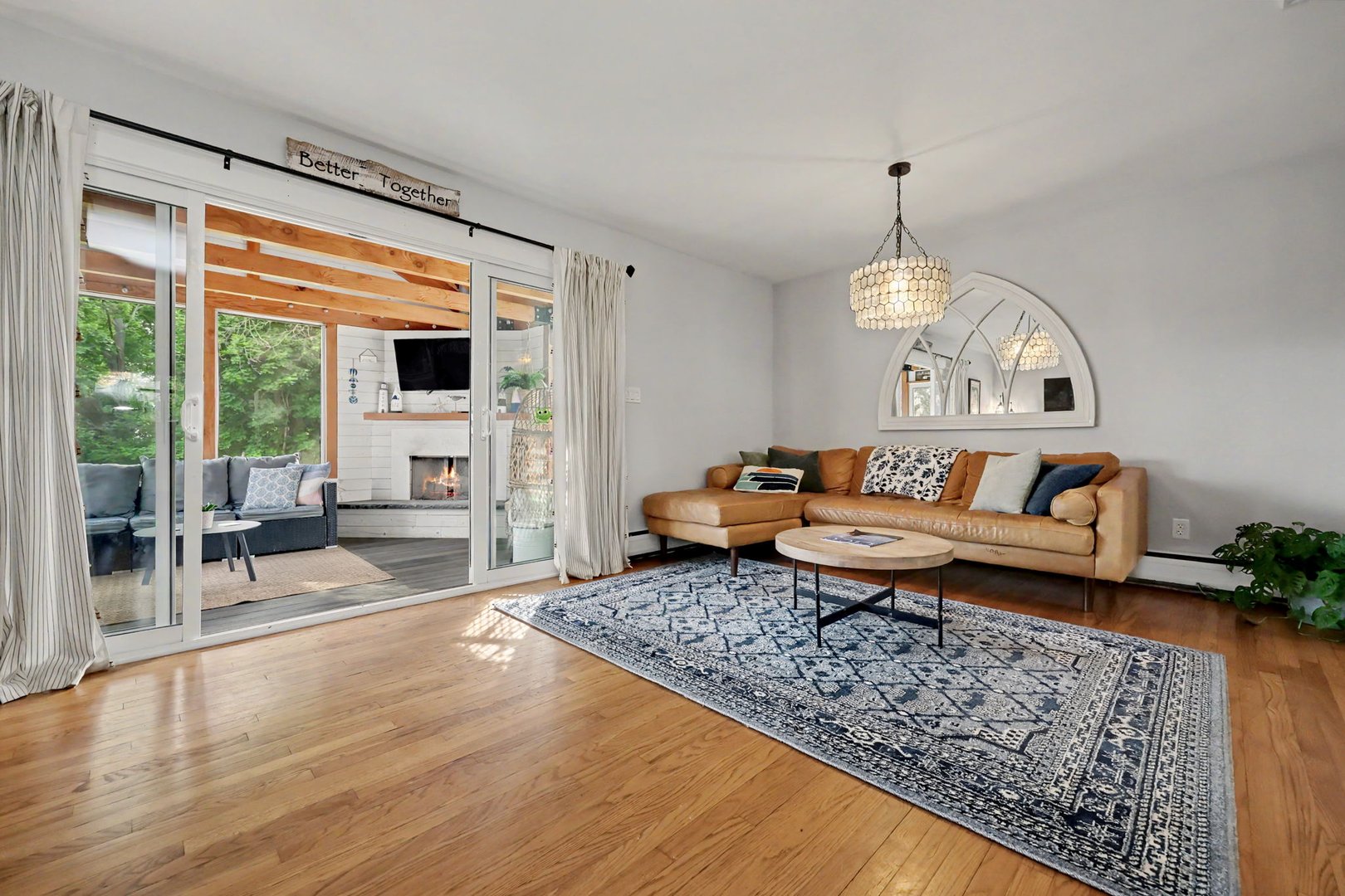 240 Third Avenue Photo 3