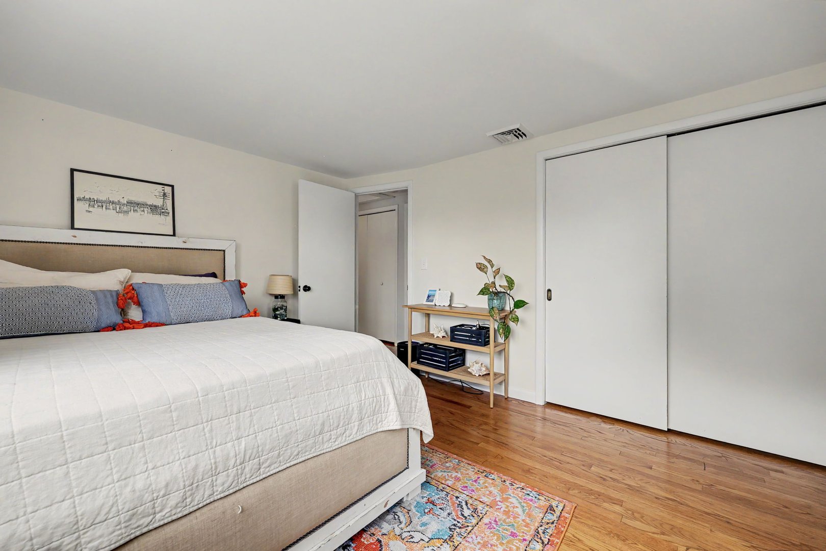 240 Third Avenue Photo 14