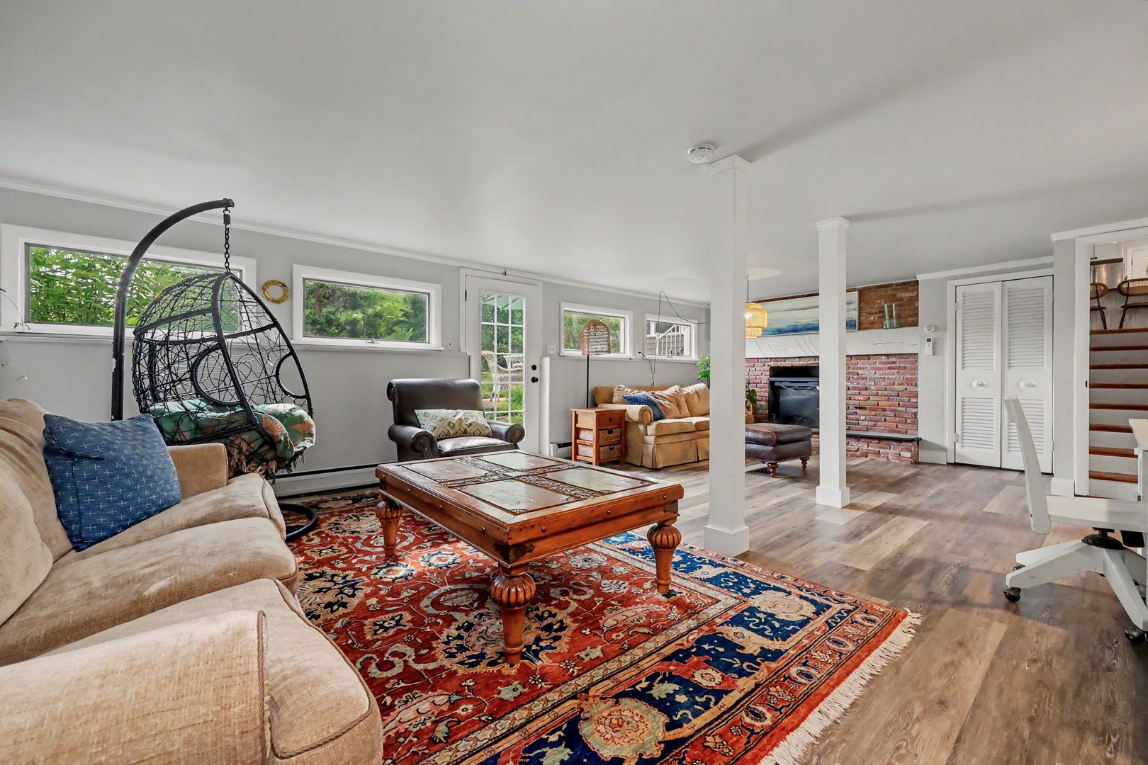 240 Third Avenue Photo 24