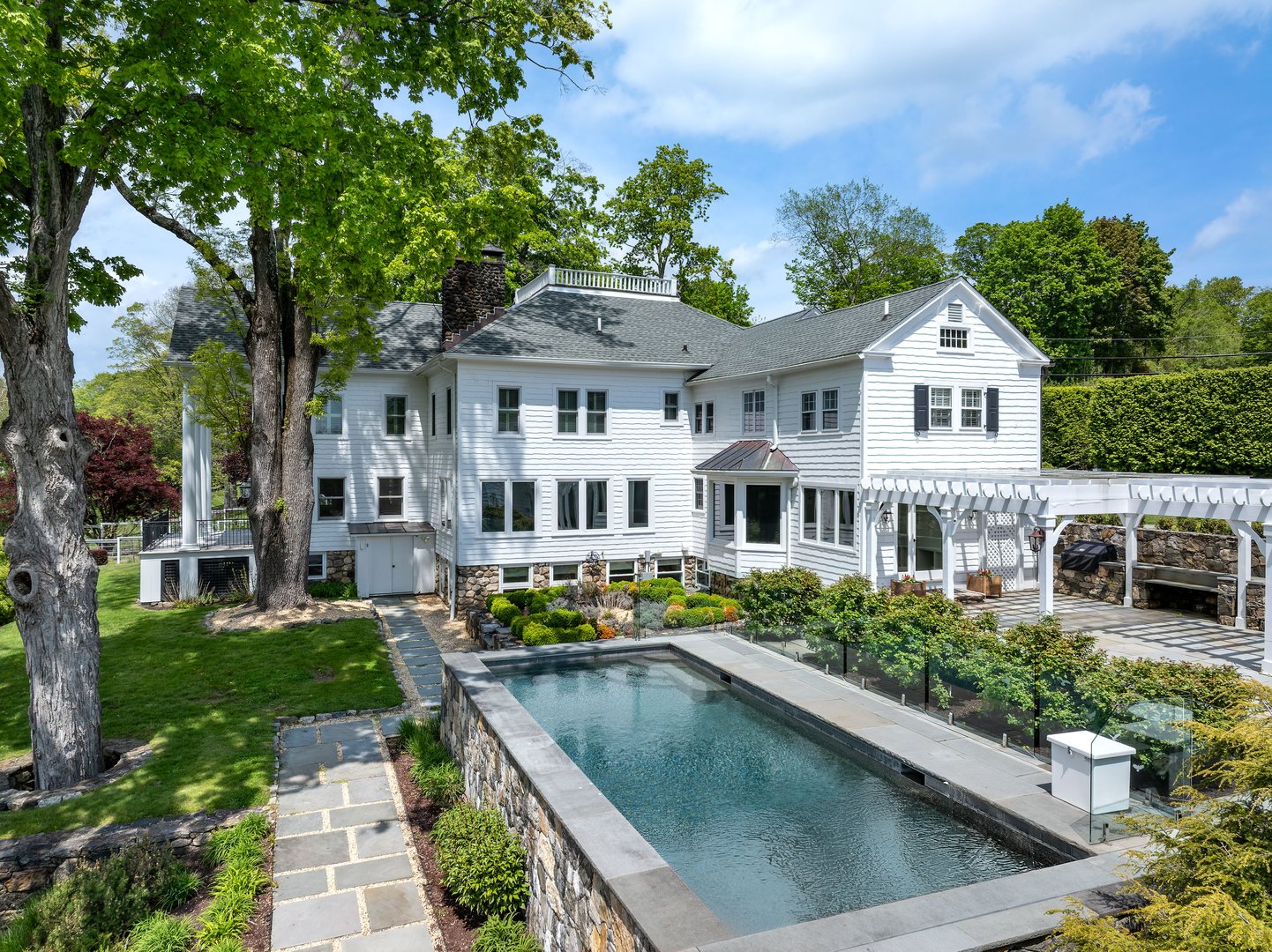 155 Long Ridge Road Photo 5