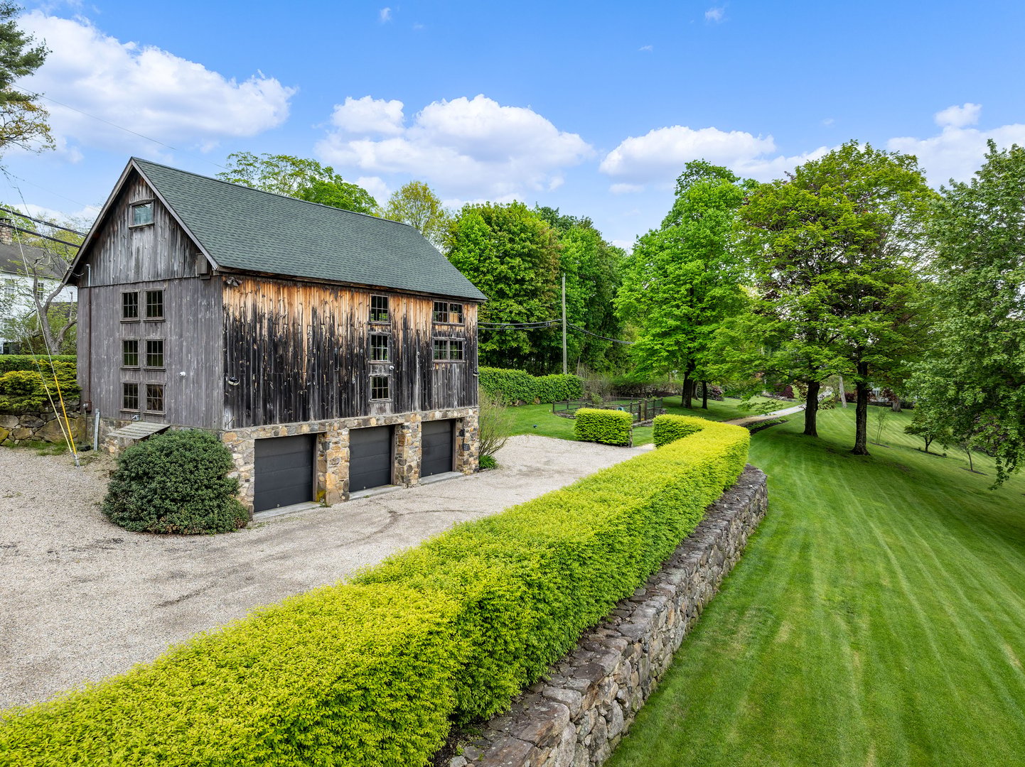 155 Long Ridge Road Photo 14