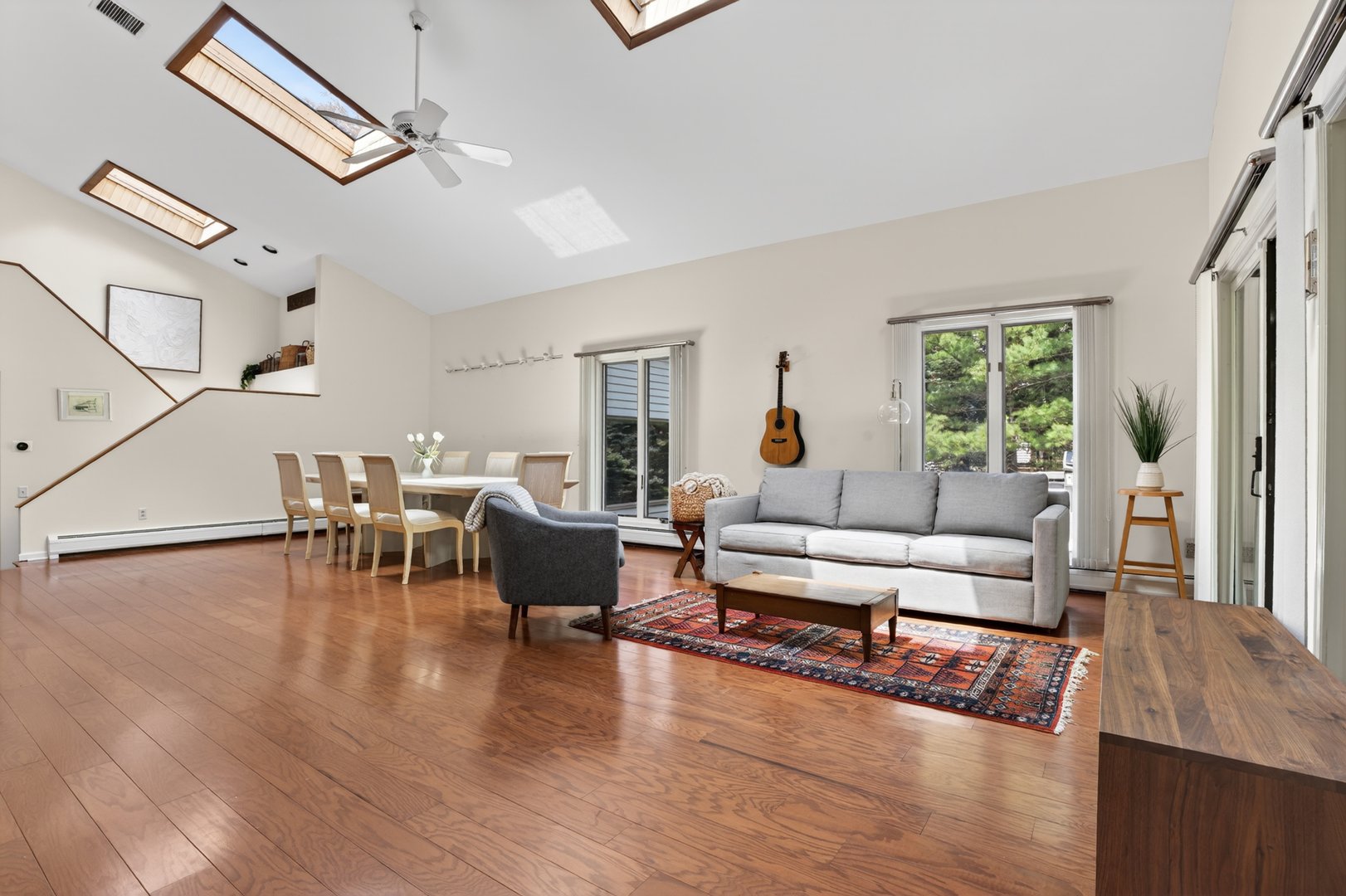 3 A Coldbrooke Dr Photo 8