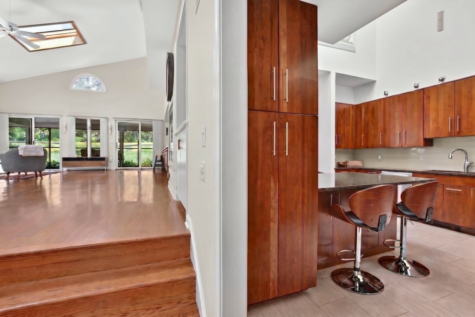 3 A Coldbrooke Dr Photo 24