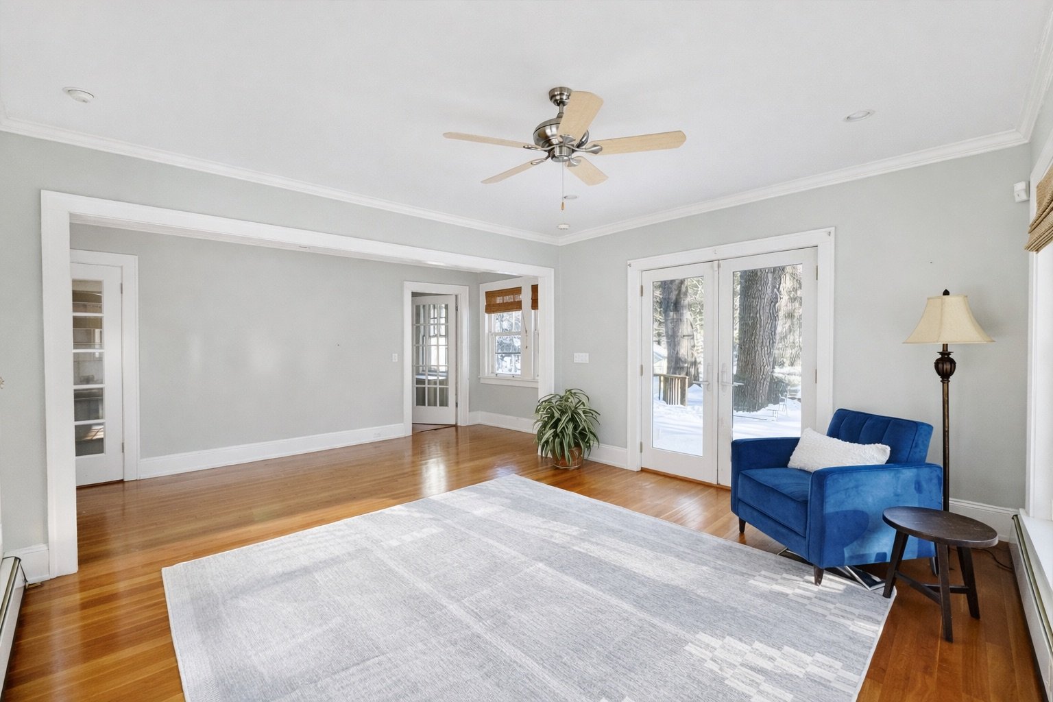 484 Bedford Road Photo 10