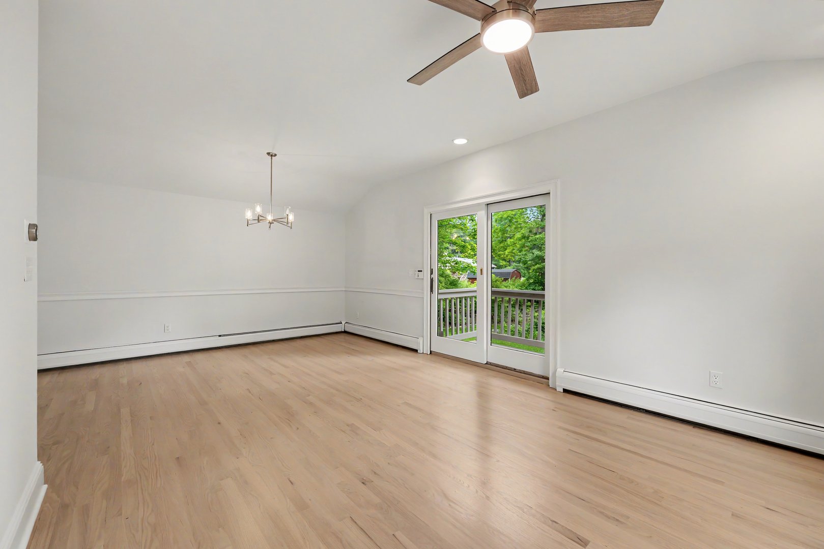 27 Apple Lane Photo 16