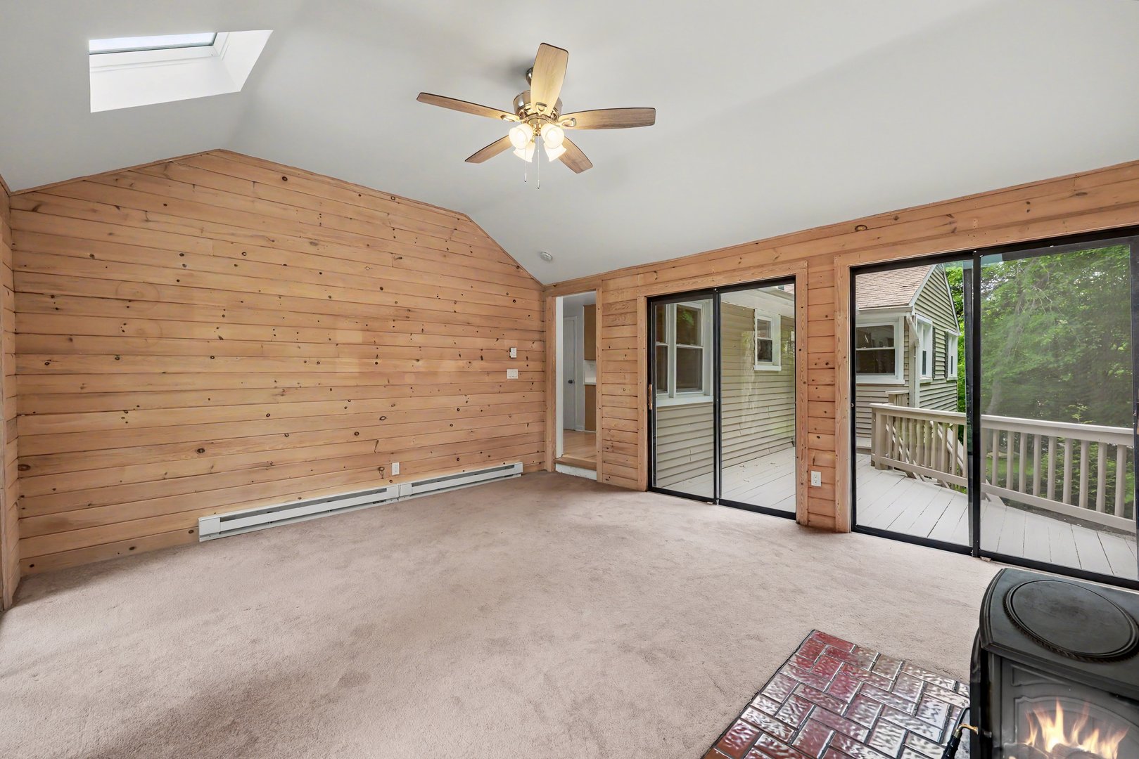 27 Apple Lane Photo 24
