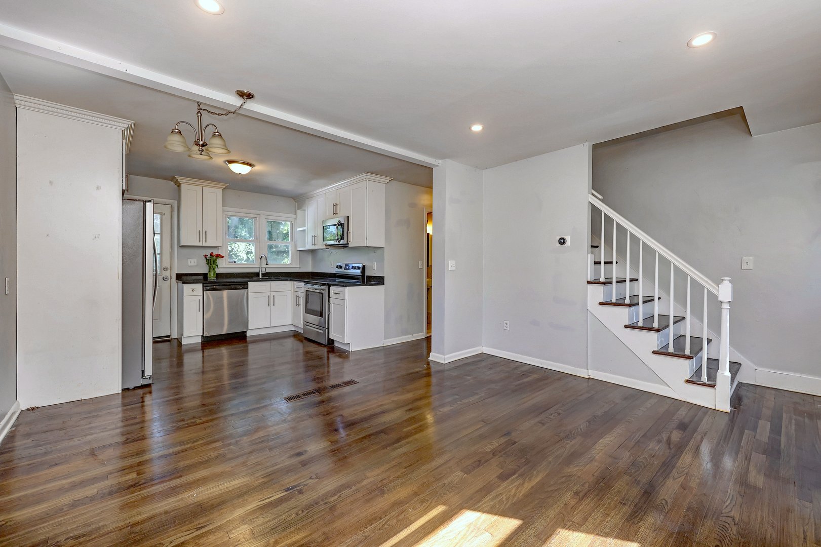 150 Hillcrest Road Photo 11